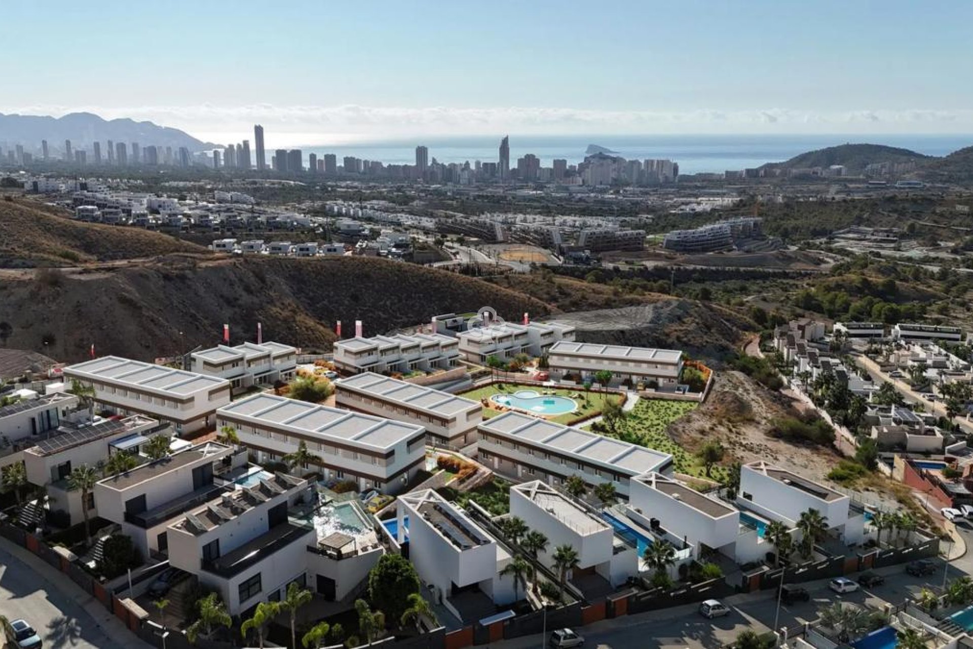 Obra nueva - Adosados -
Finestrat - 03509, Avenida Barcelona, 2