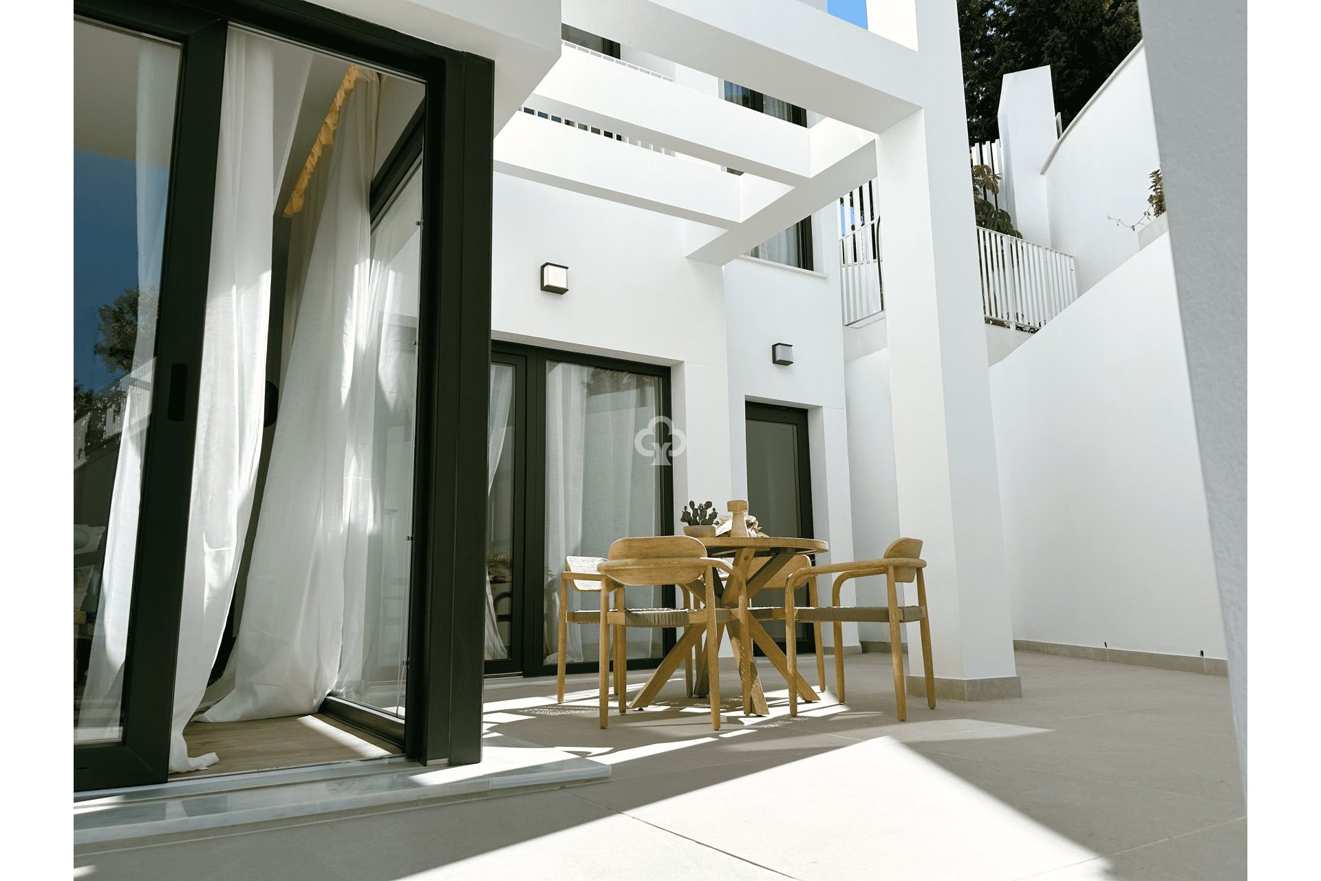 Obra nueva - Adosados -
Málaga - 29003, Calle Apamares, 1