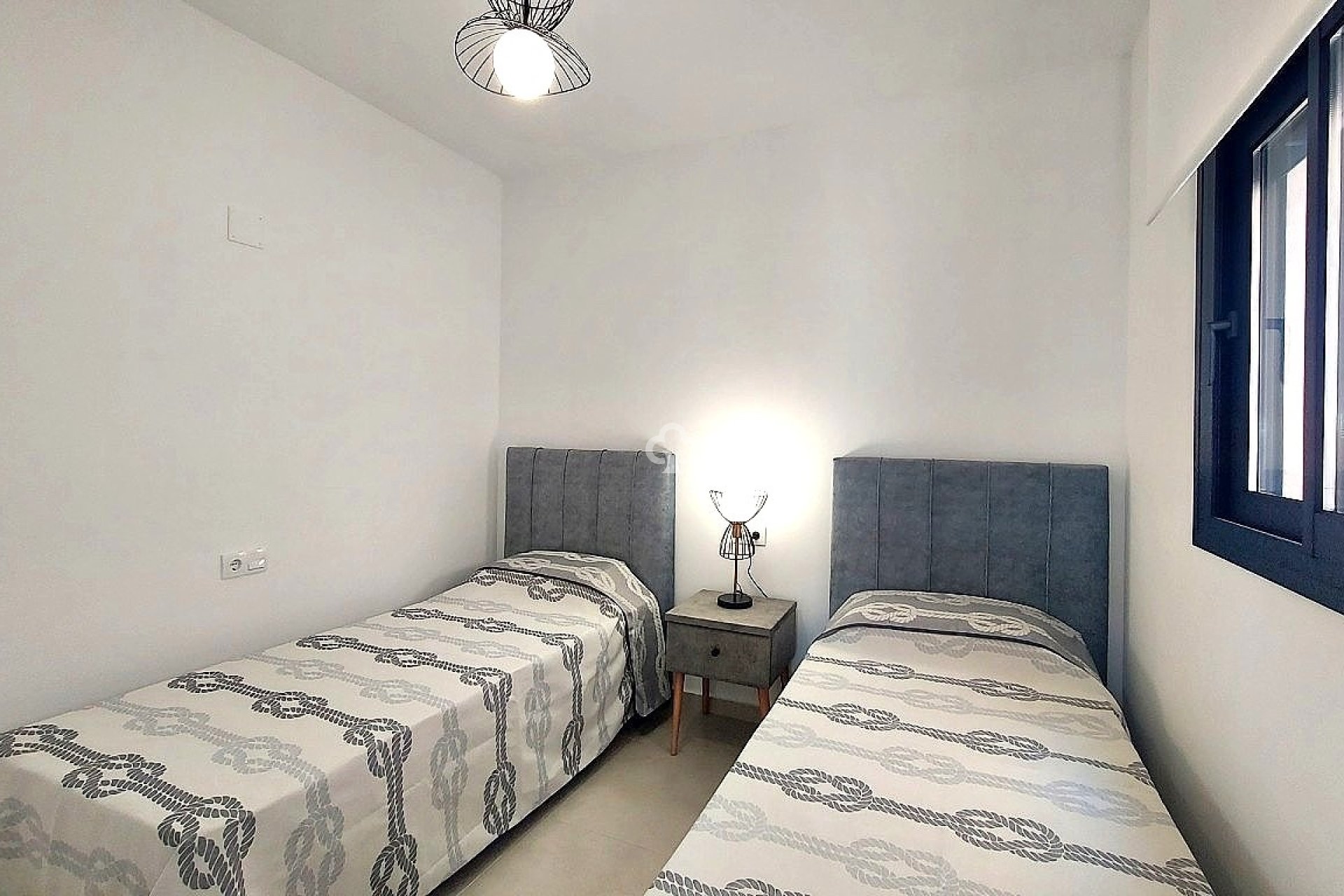 Obra nueva - Apartamento / piso -
San Miguel de Salinas - 03193