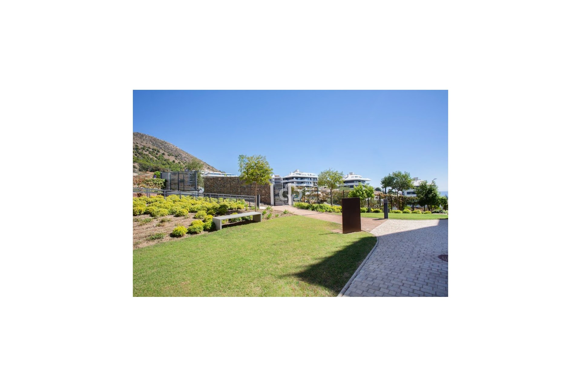 Obra nueva - Apartamentos -
Benalmádena - 29639, Calle Begoña s/n