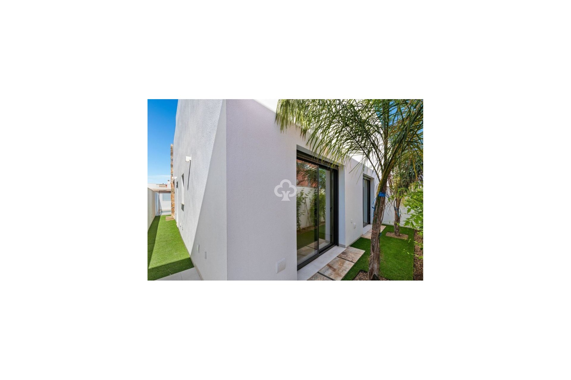 Obra nueva - Áticos -
Pilar de la Horadada - 03190