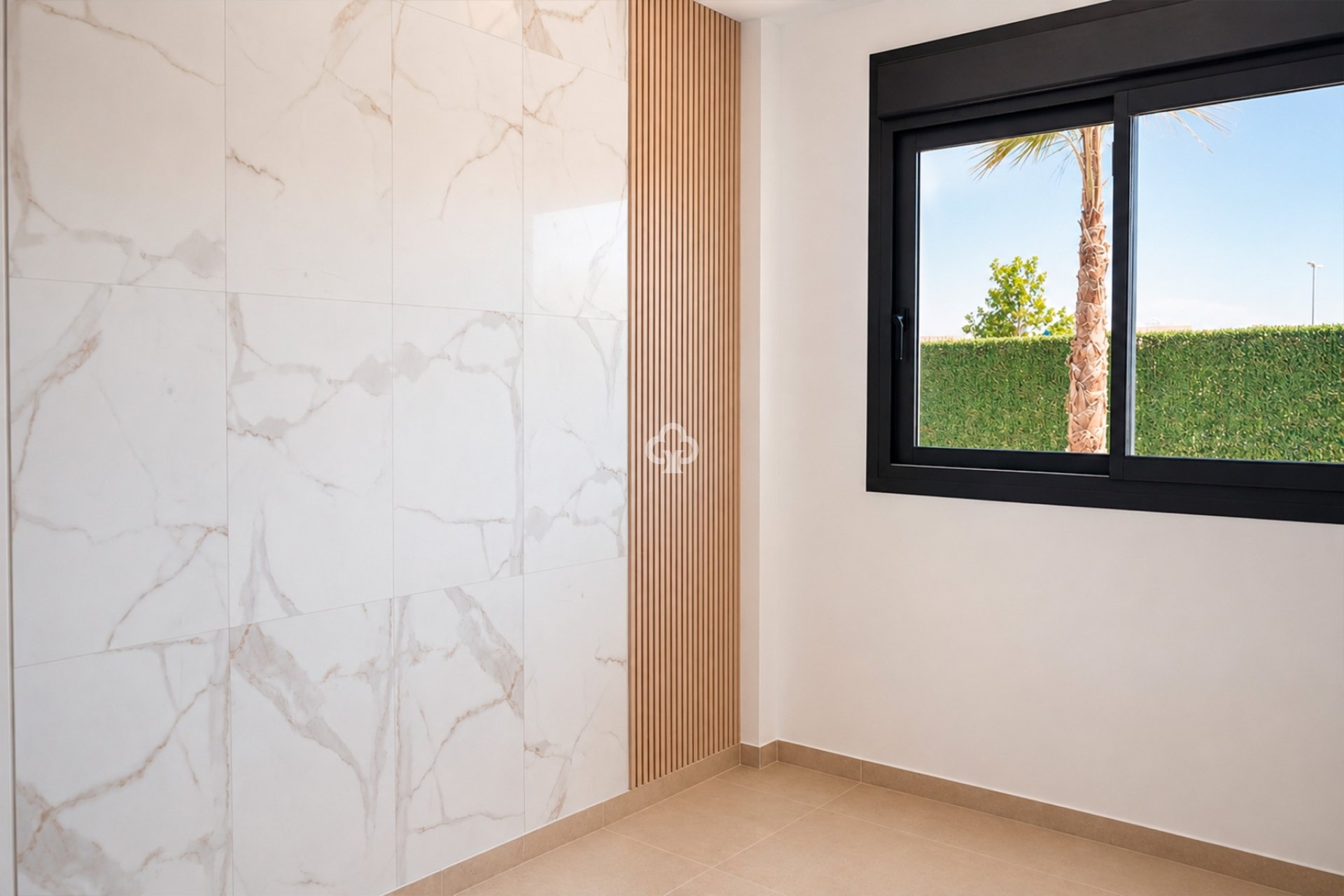 Obra nueva - Chalet independiente -
Los Montesinos