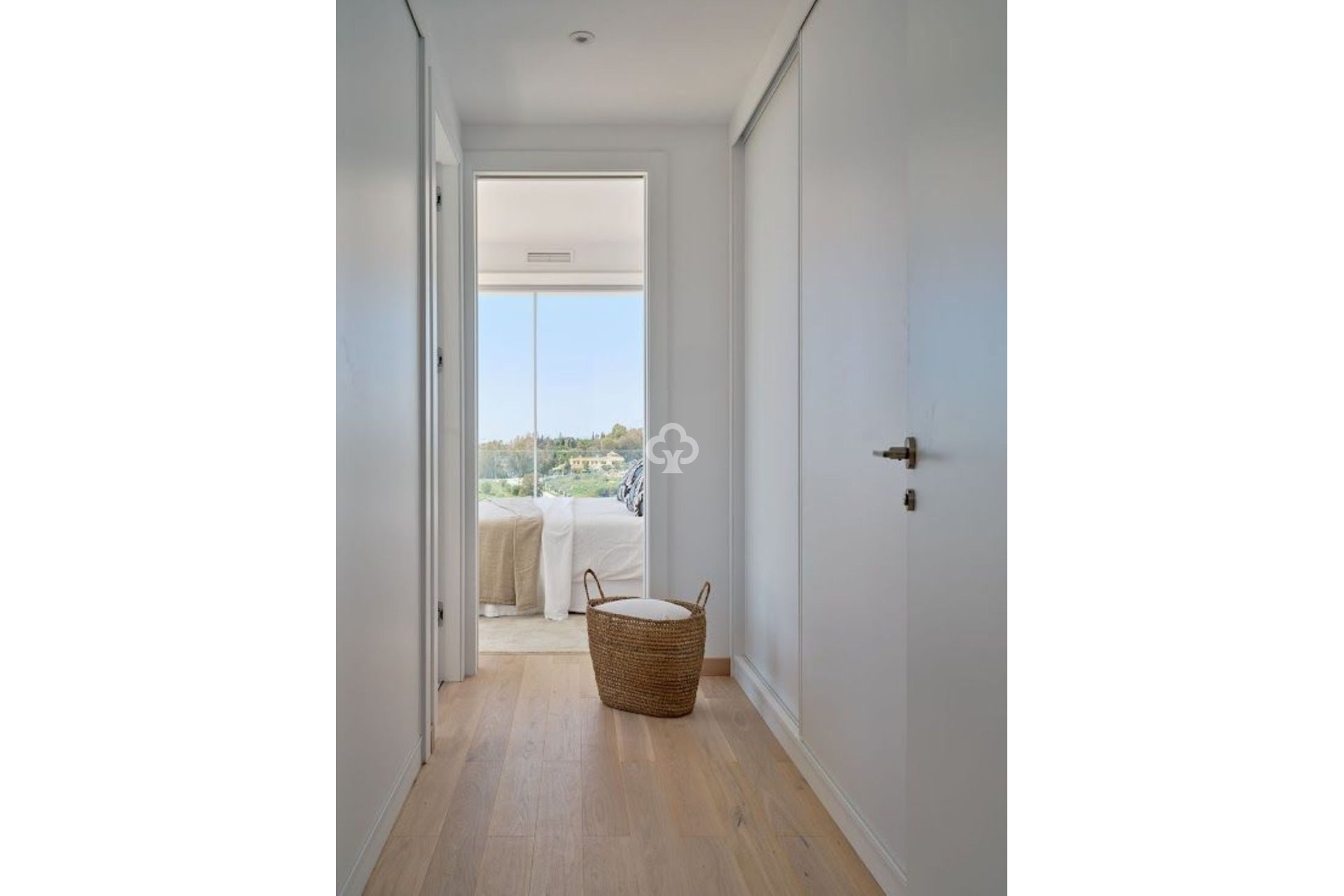 Obra nueva - Chalet independiente -
Marbella - Paseo de los Jazmines, 14