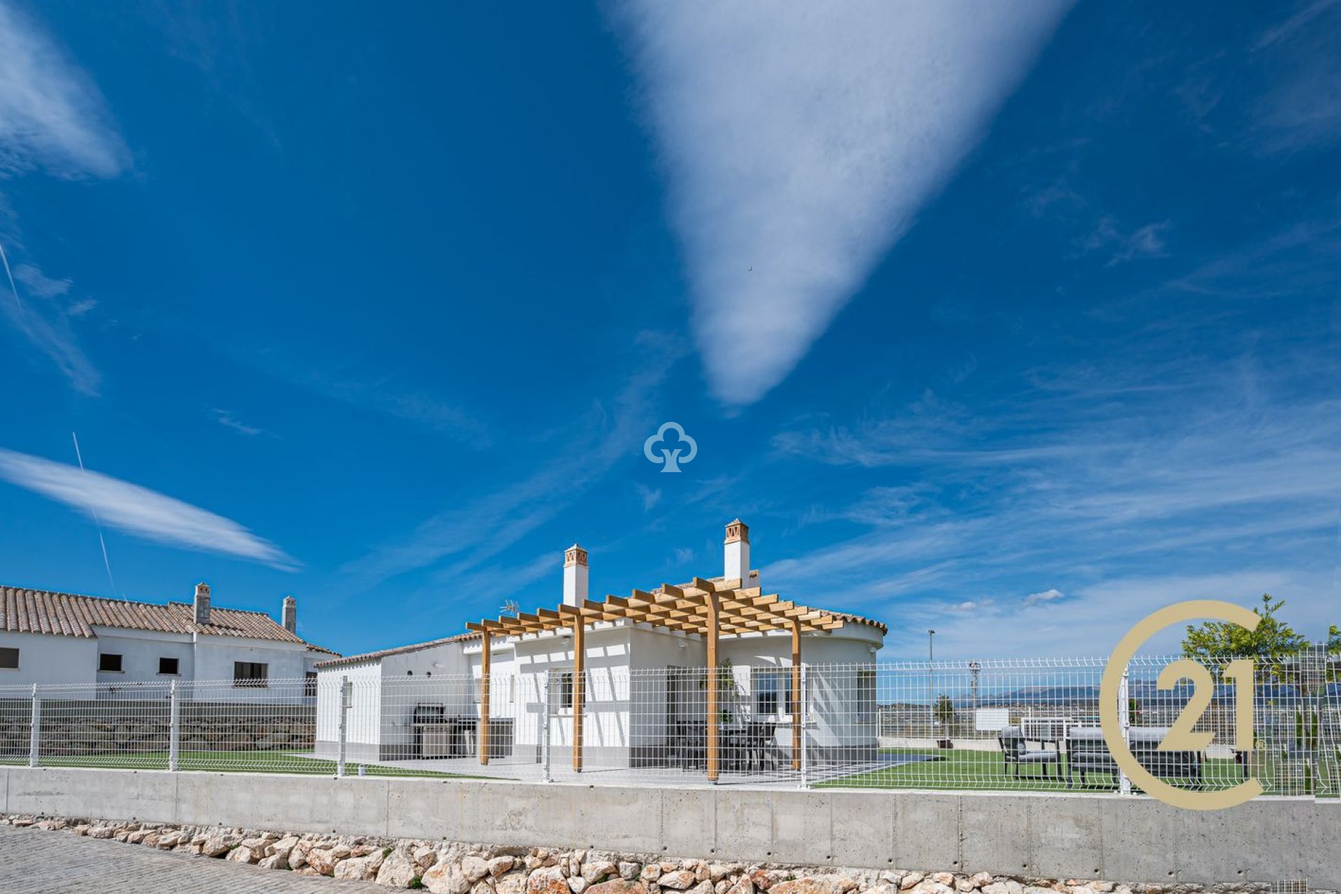 Obra nueva - Chalet independiente -
Viñuela