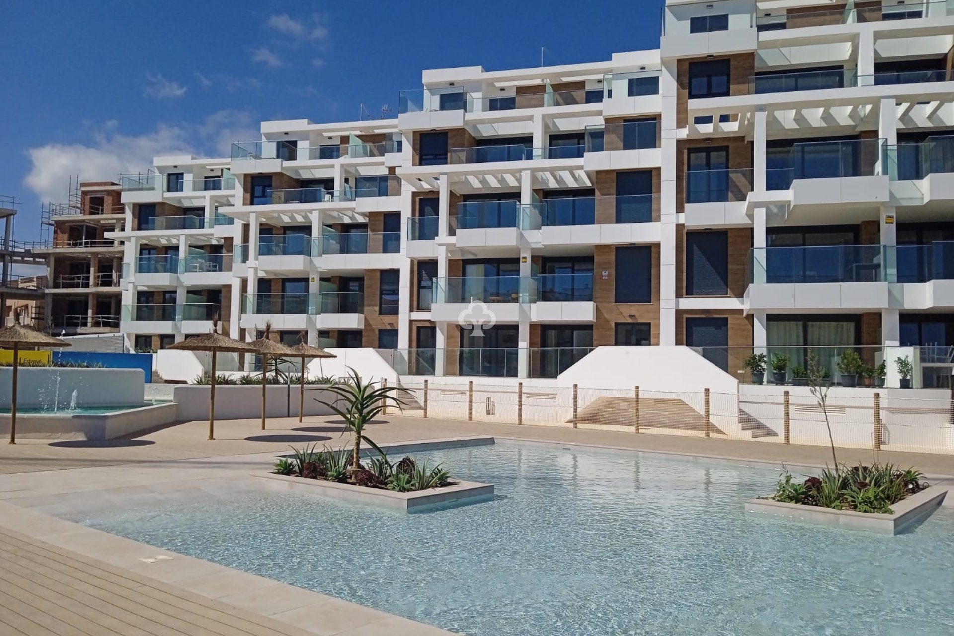 Obra nueva - Flats -
Denia