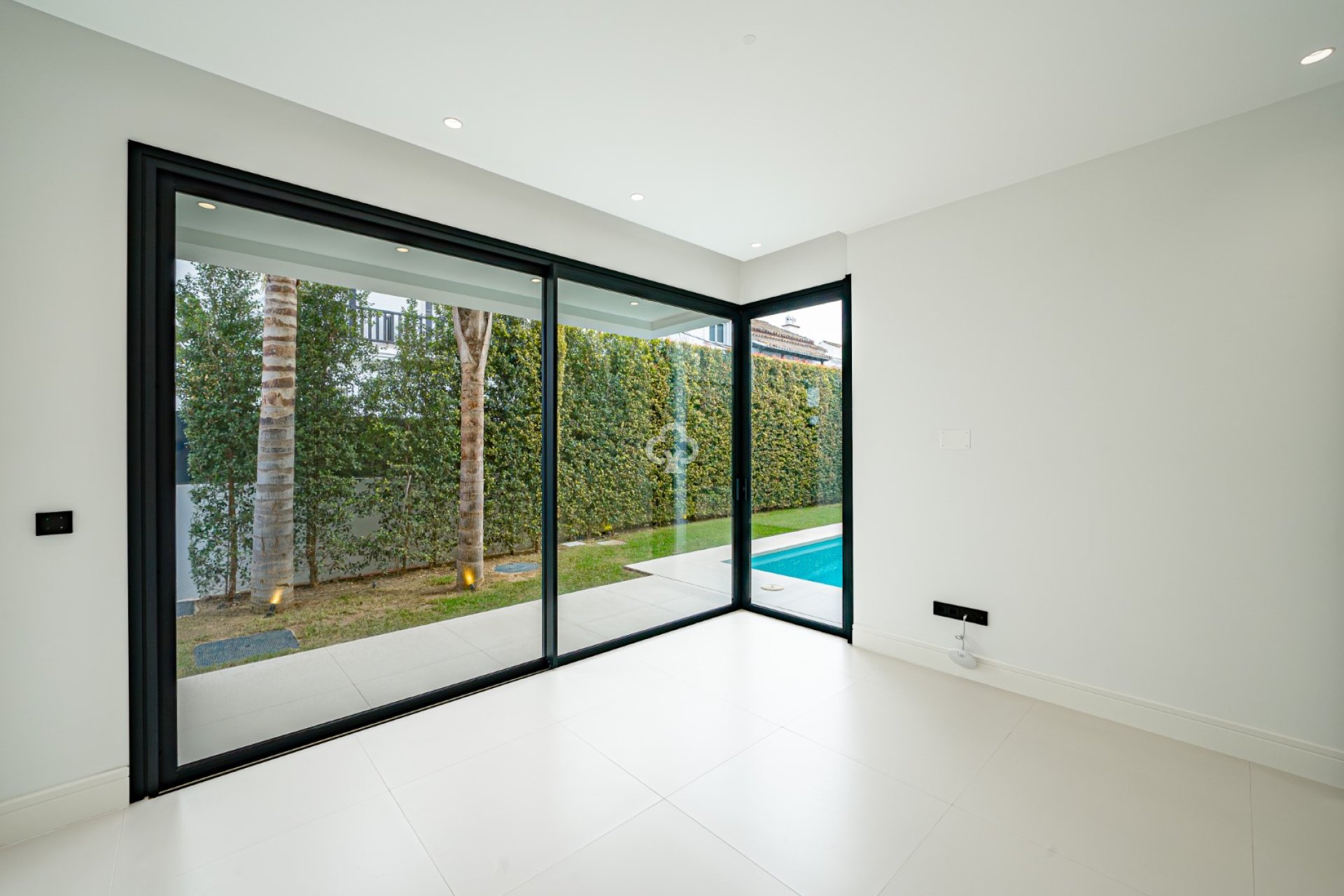 Obra nueva - Villas -
Marbella - 29660