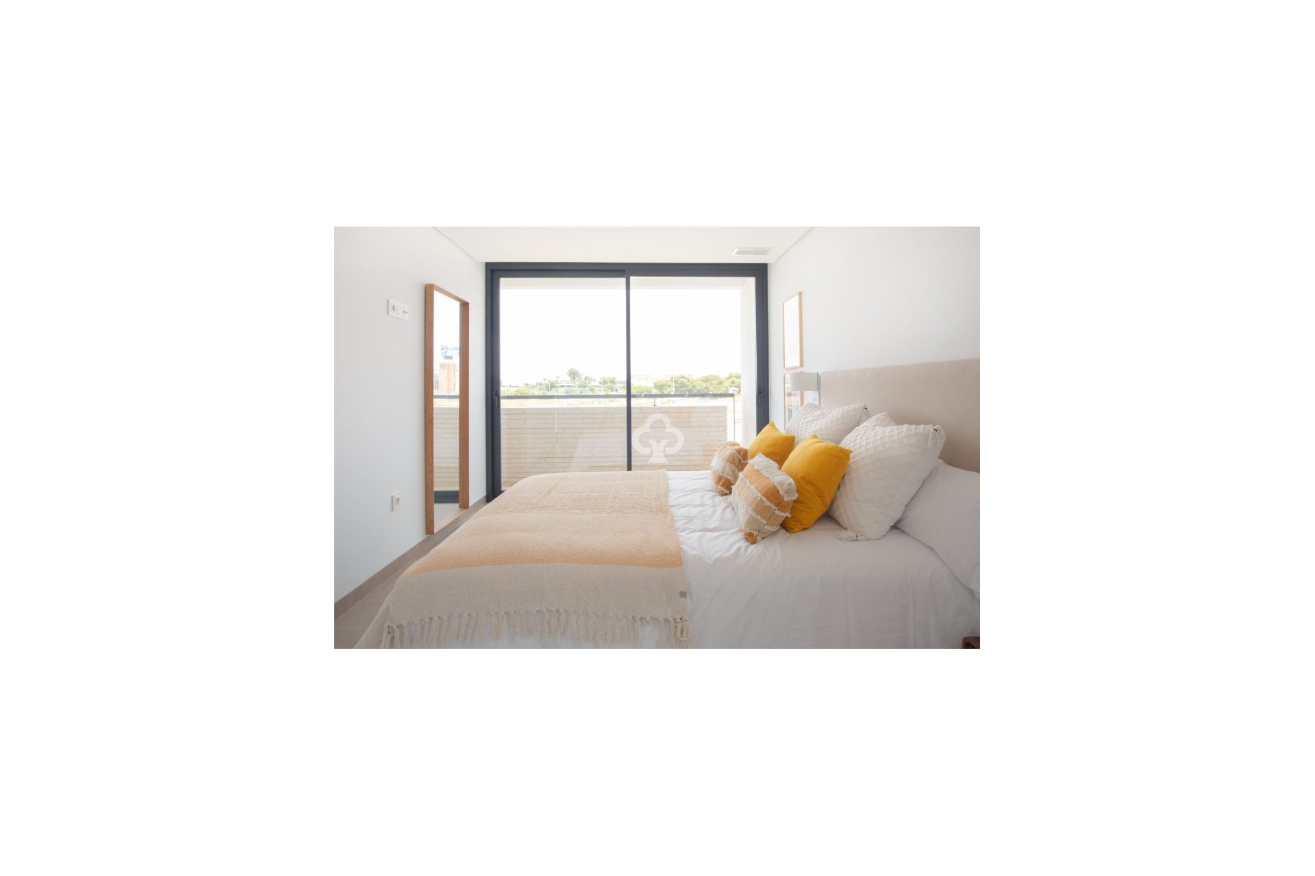 Obra nueva - Villas -
Pilar de la Horadada