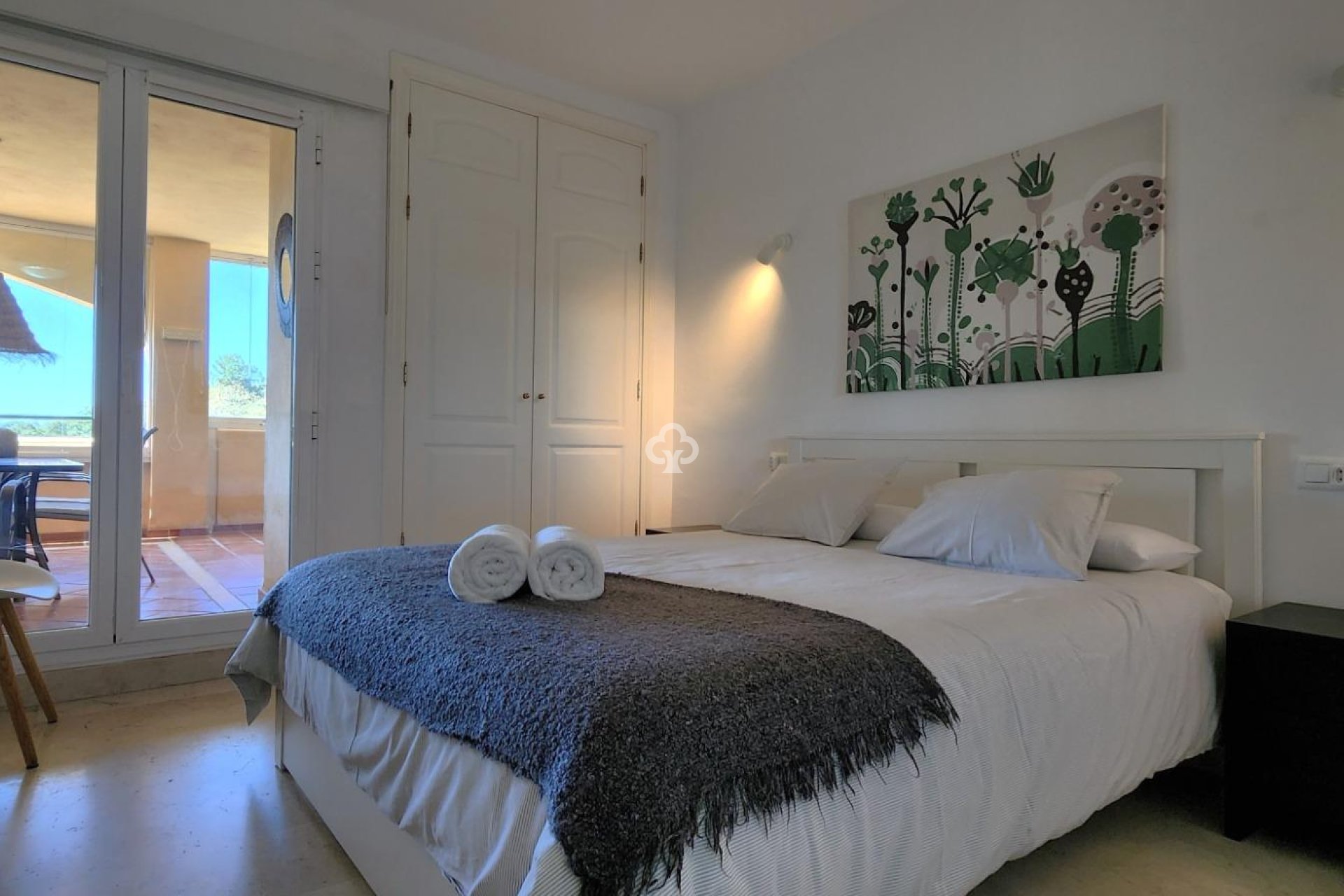 Resale - Apartament -
Elviria