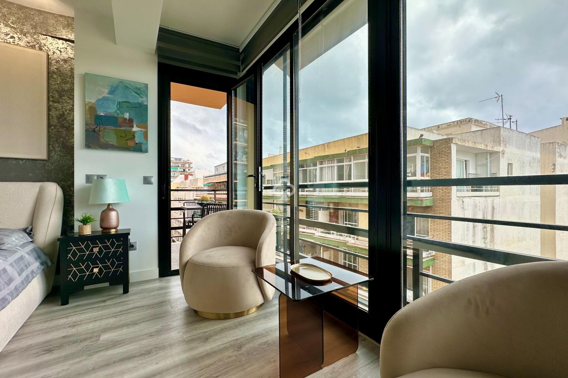 Resale - Apartament -
Fuengirola - 1ª Línea de playa