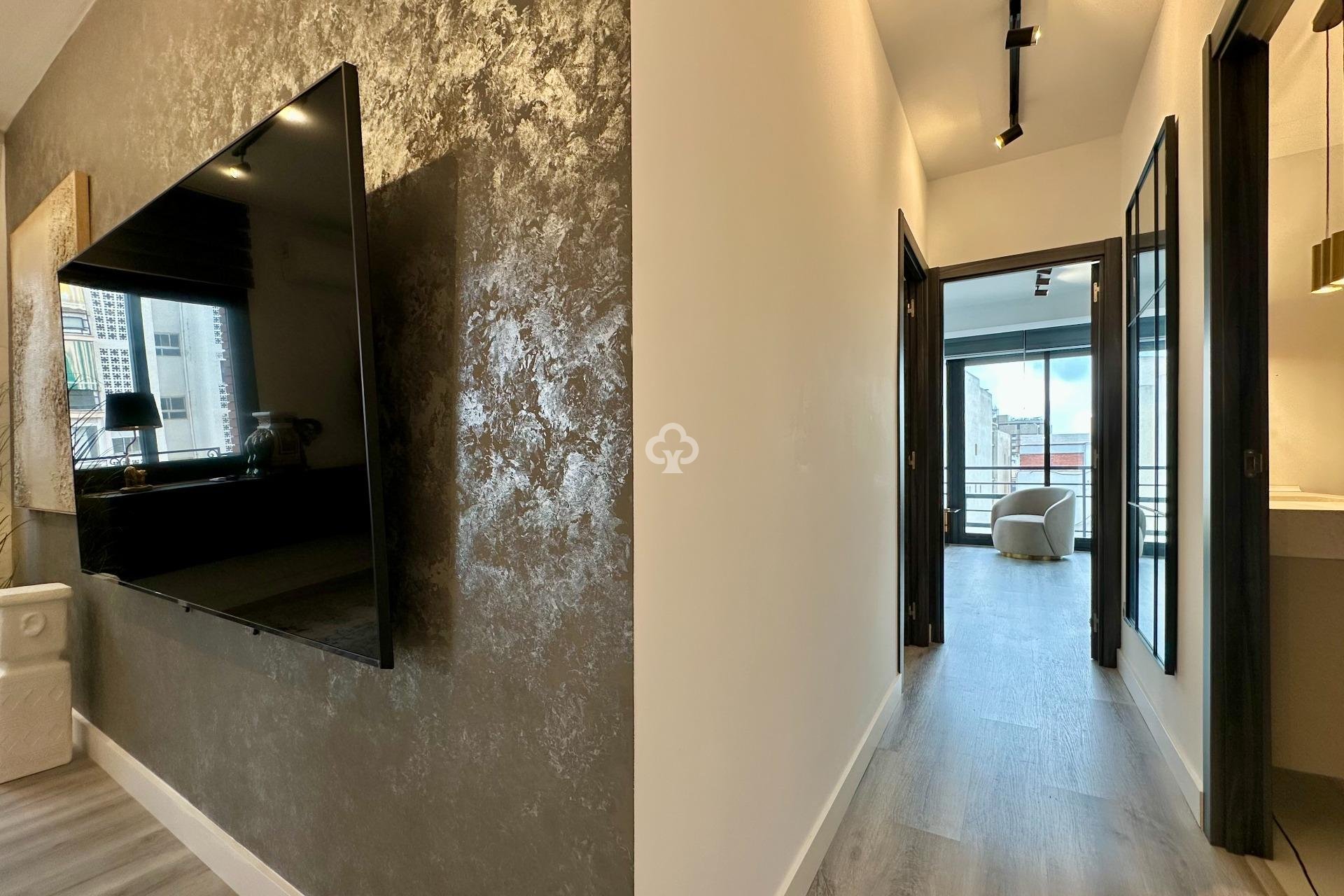 Resale - Apartament -
Fuengirola - 1ª Línea de playa