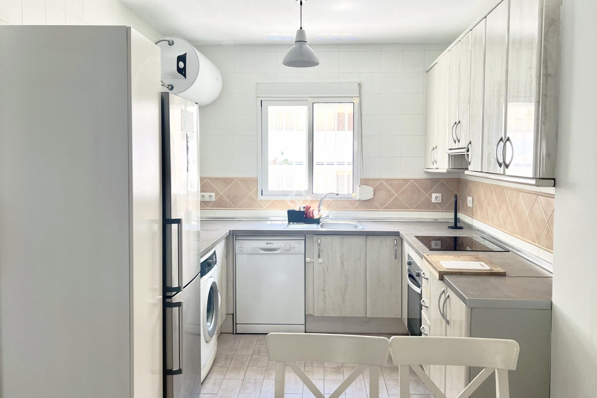 Resale - Apartament -
Fuengirola - 2ª Línea de playa