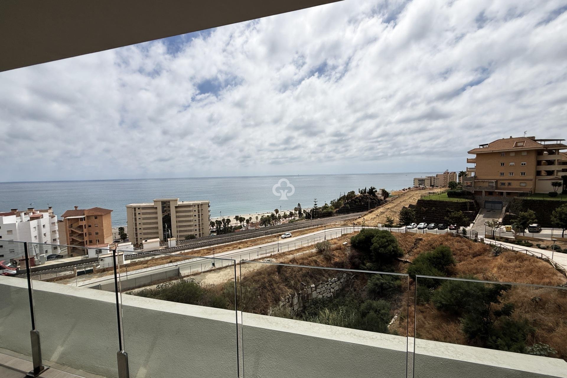 Resale - Apartament -
Fuengirola - Carvajal