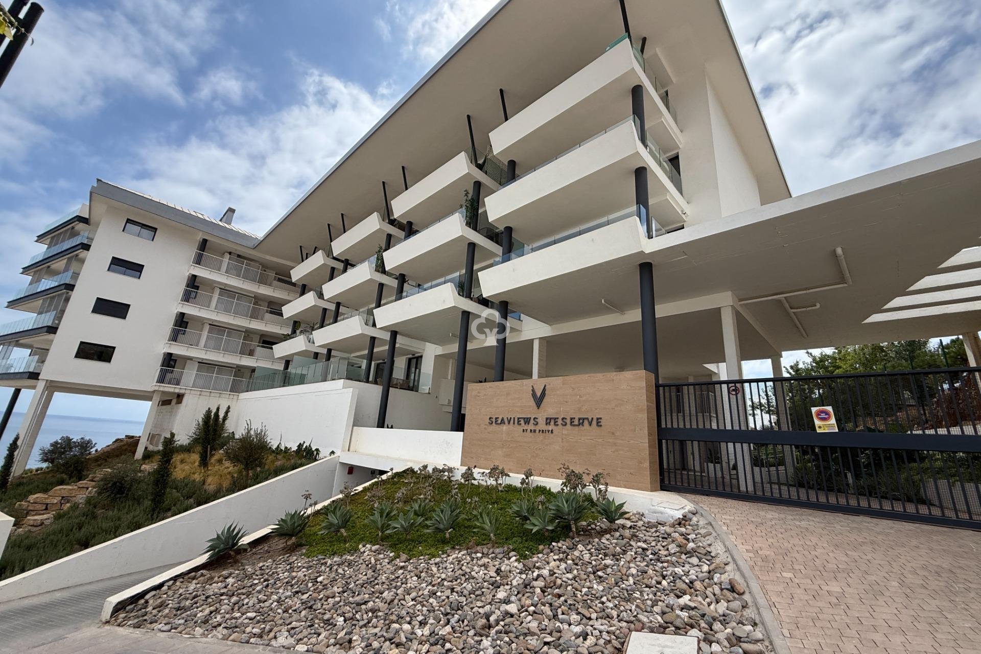 Resale - Apartament -
Fuengirola - Carvajal