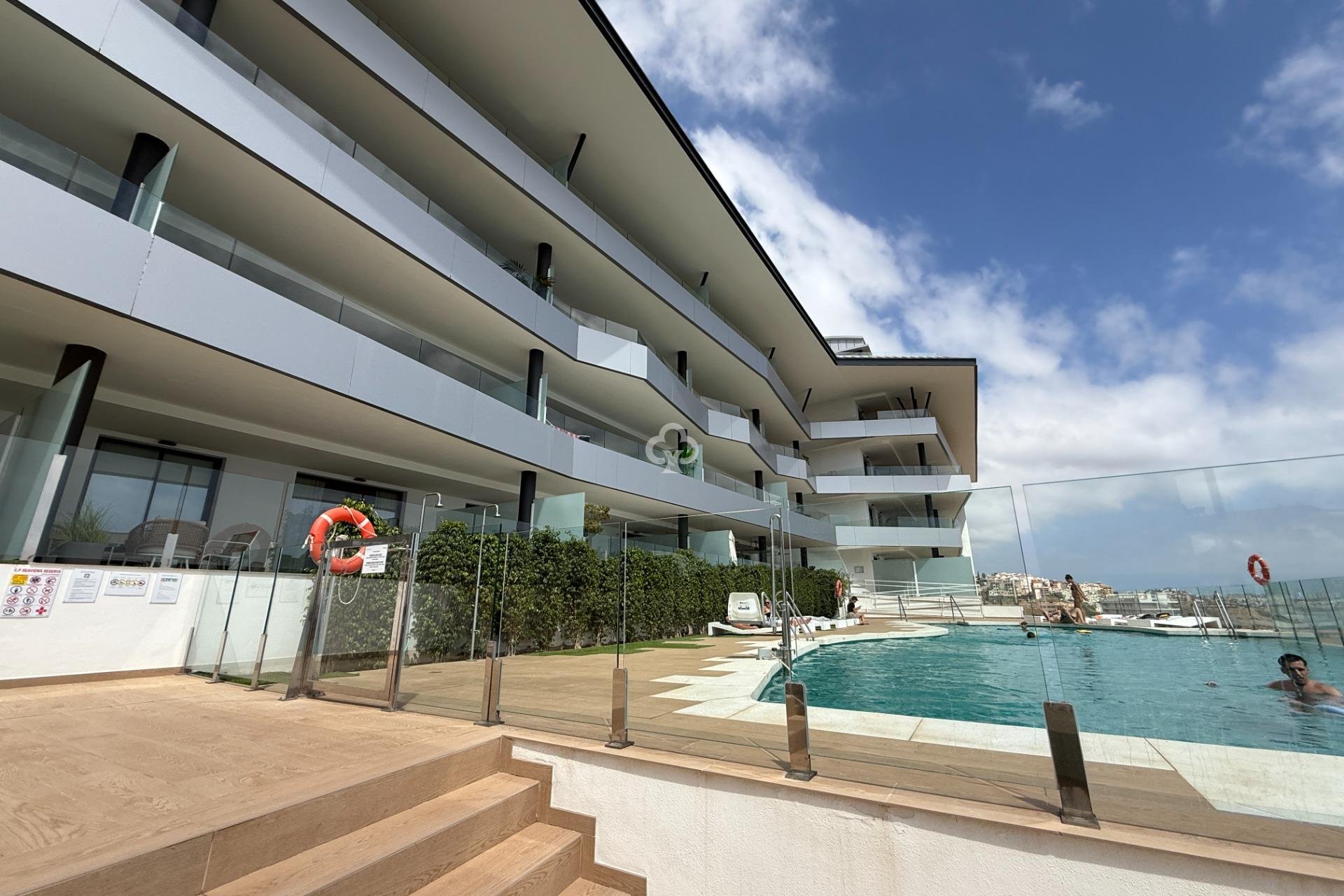 Resale - Apartament -
Fuengirola - Carvajal