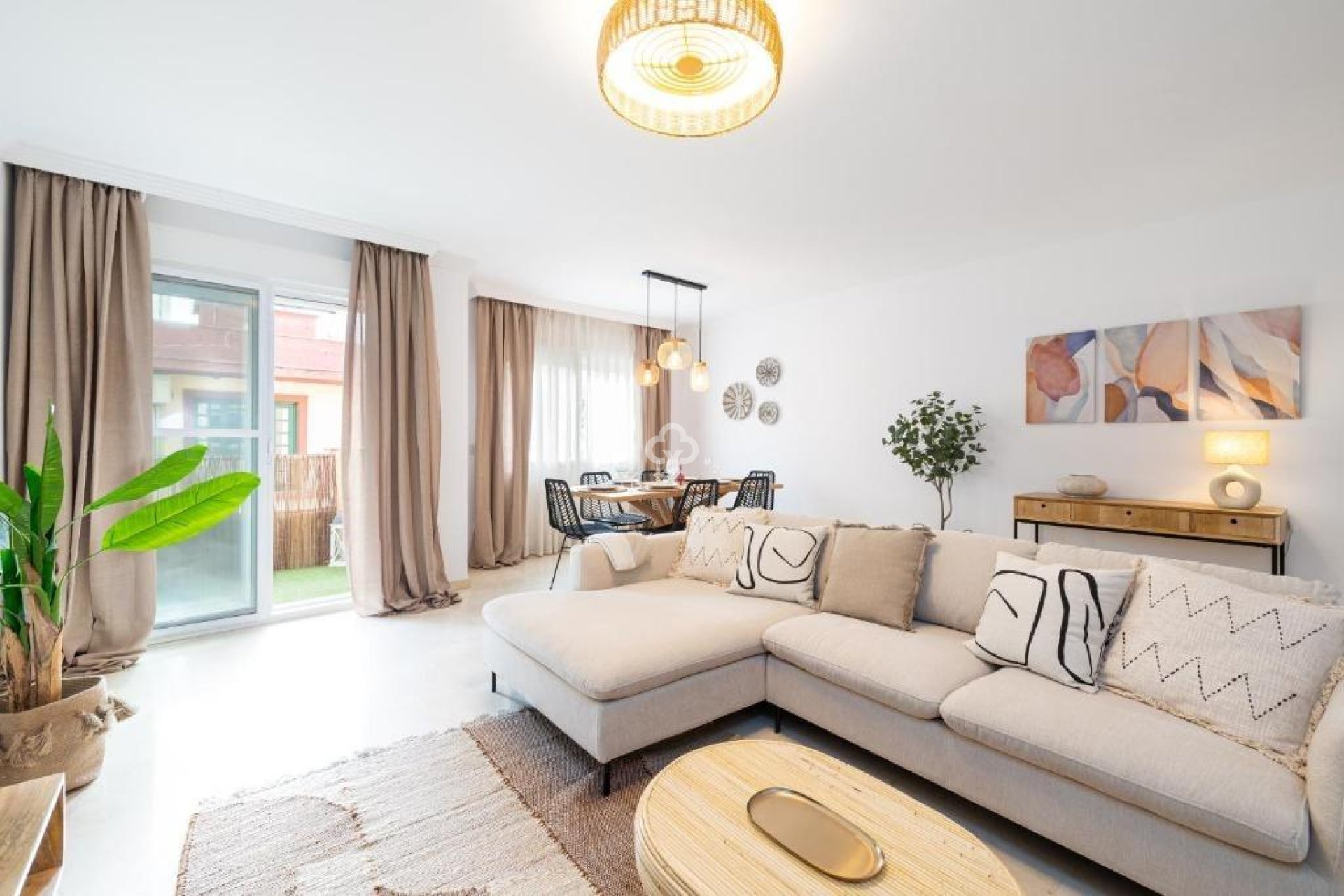 Resale - Apartament -
Fuengirola - Centro