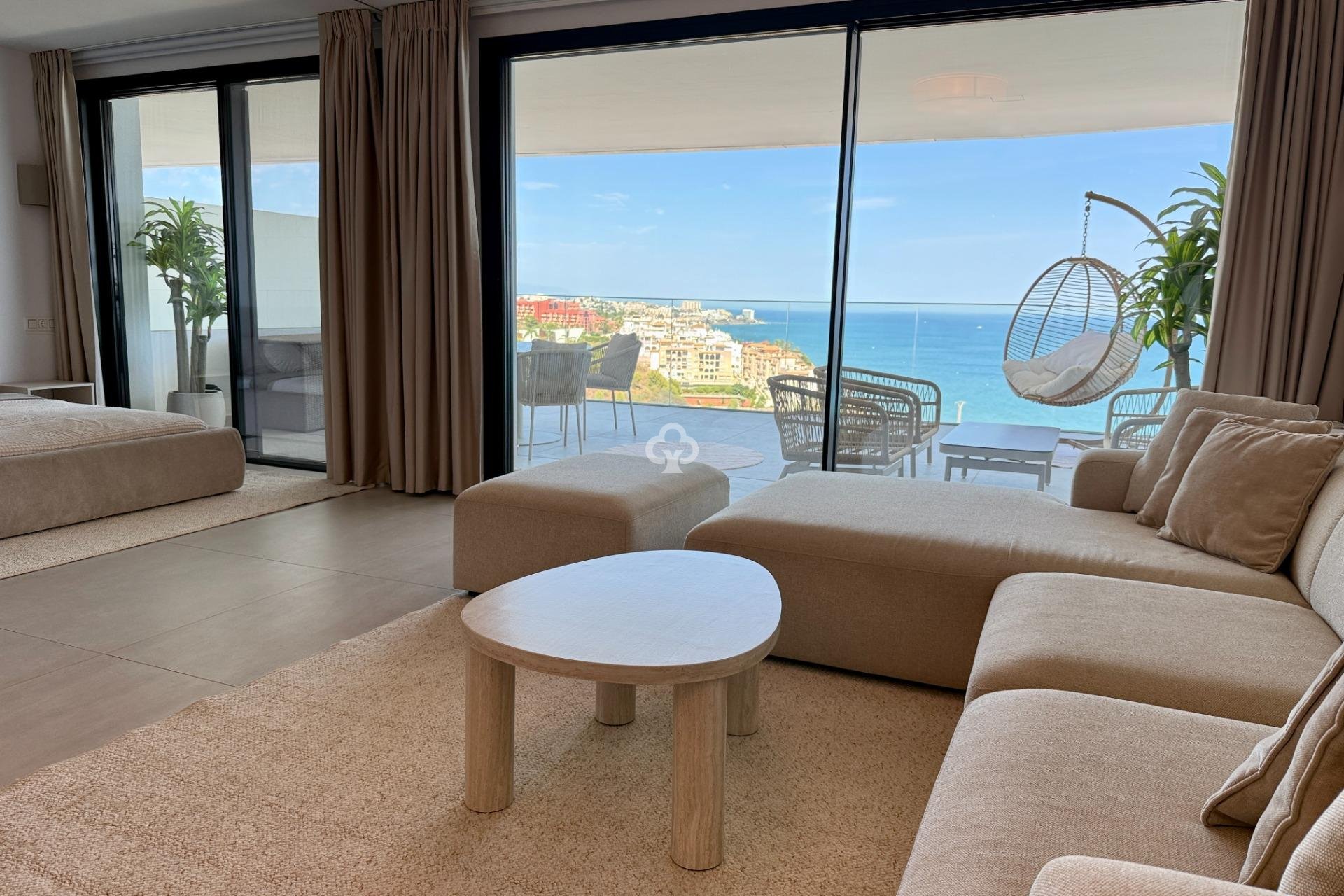 Resale - Apartament -
Fuengirola - El Higuerón