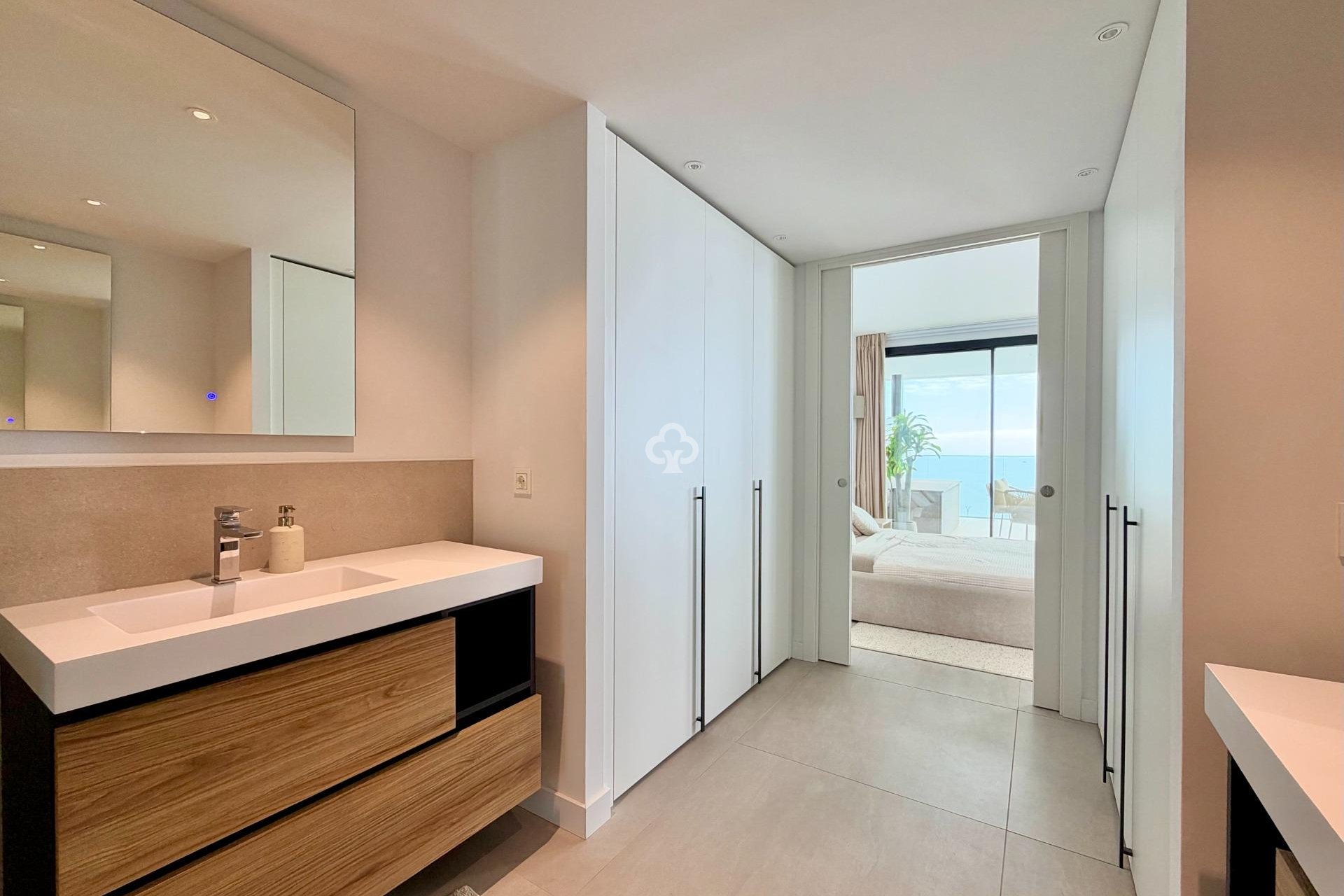 Resale - Apartament -
Fuengirola - El Higuerón