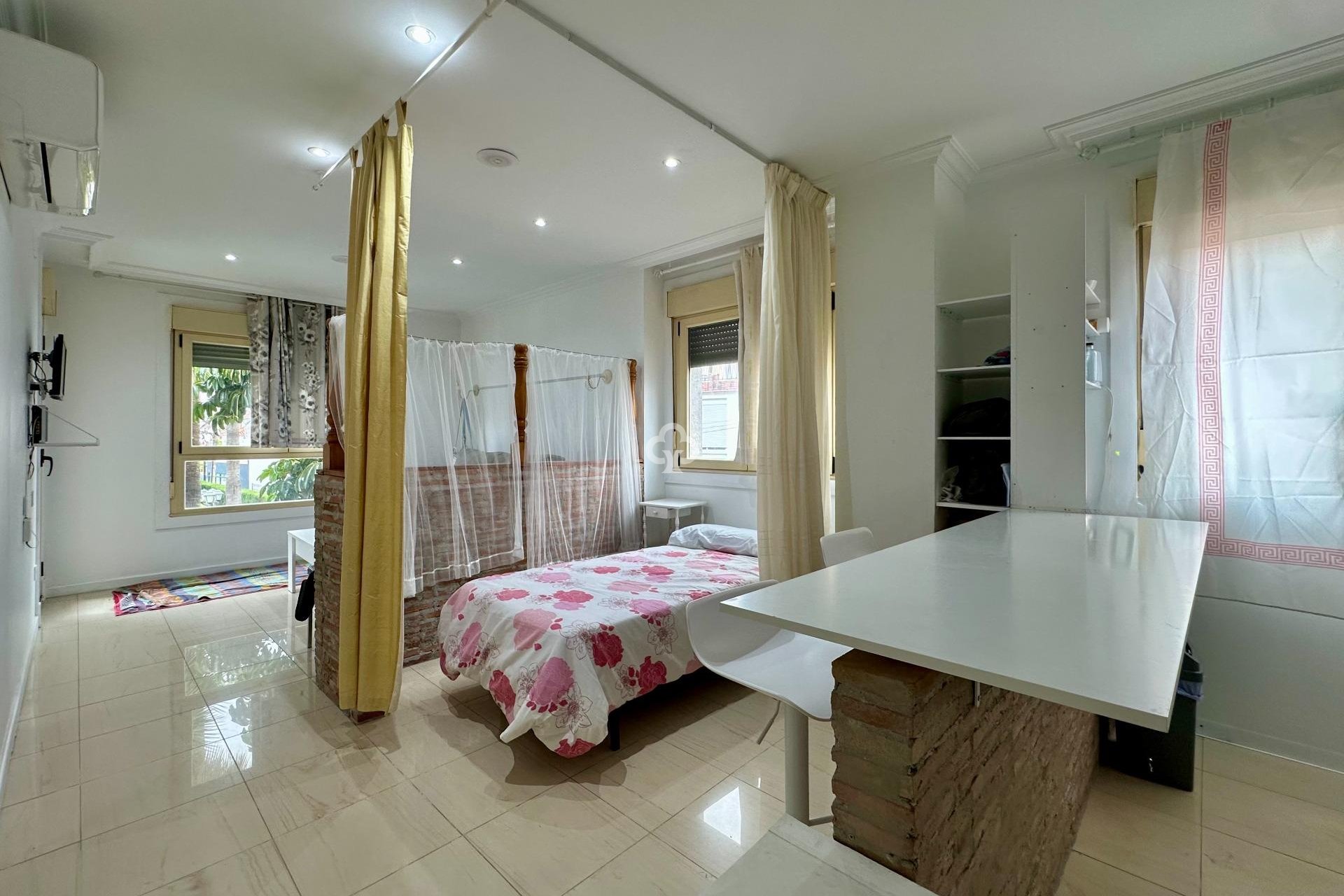 Resale - Apartament -
Fuengirola - Los Boliches