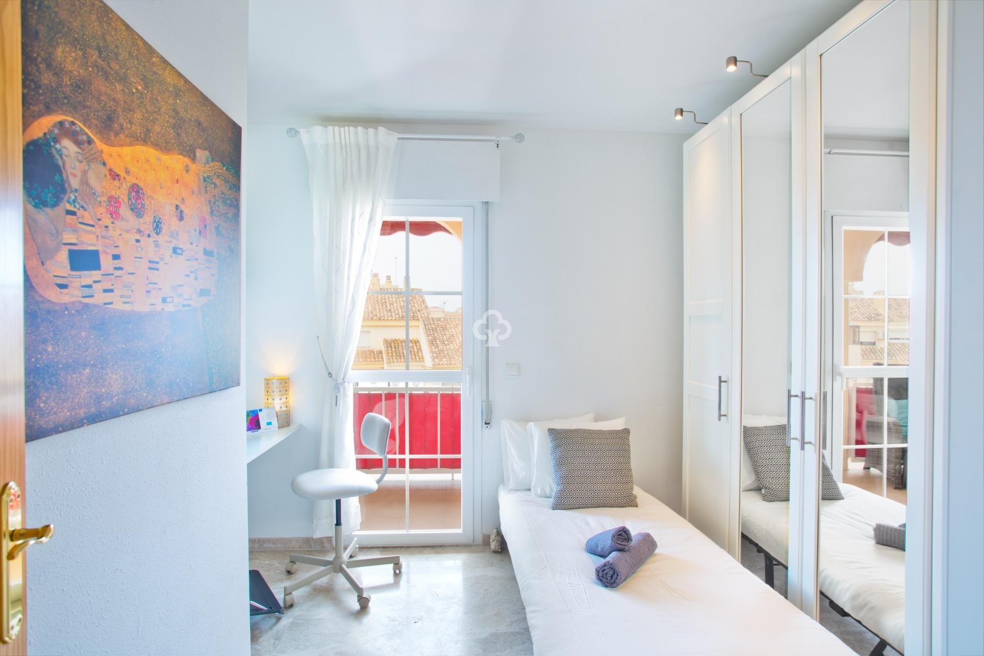 Resale - Apartament -
Fuengirola - Los Boliches