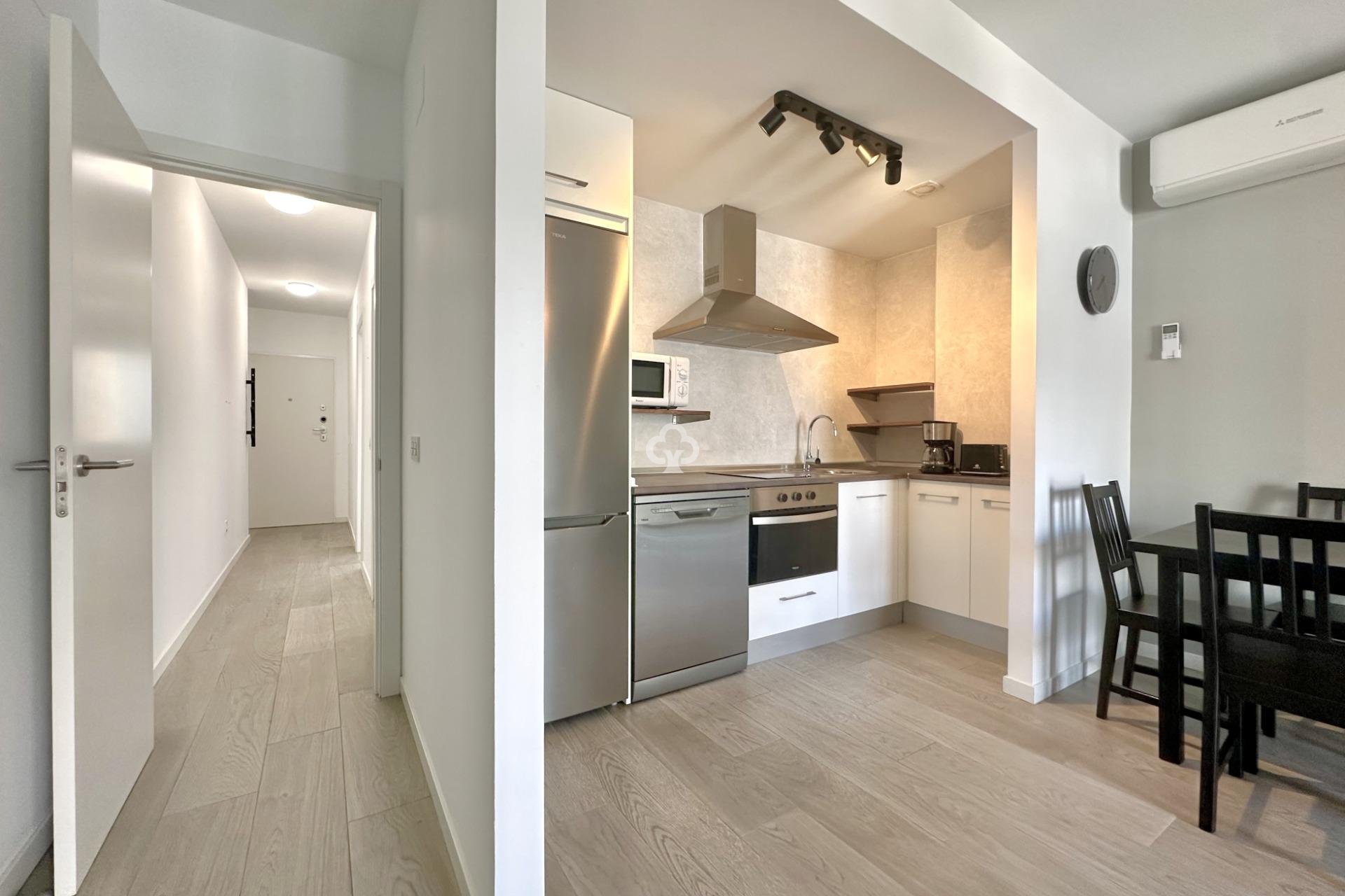 Resale - Apartament -
Fuengirola - Los Boliches