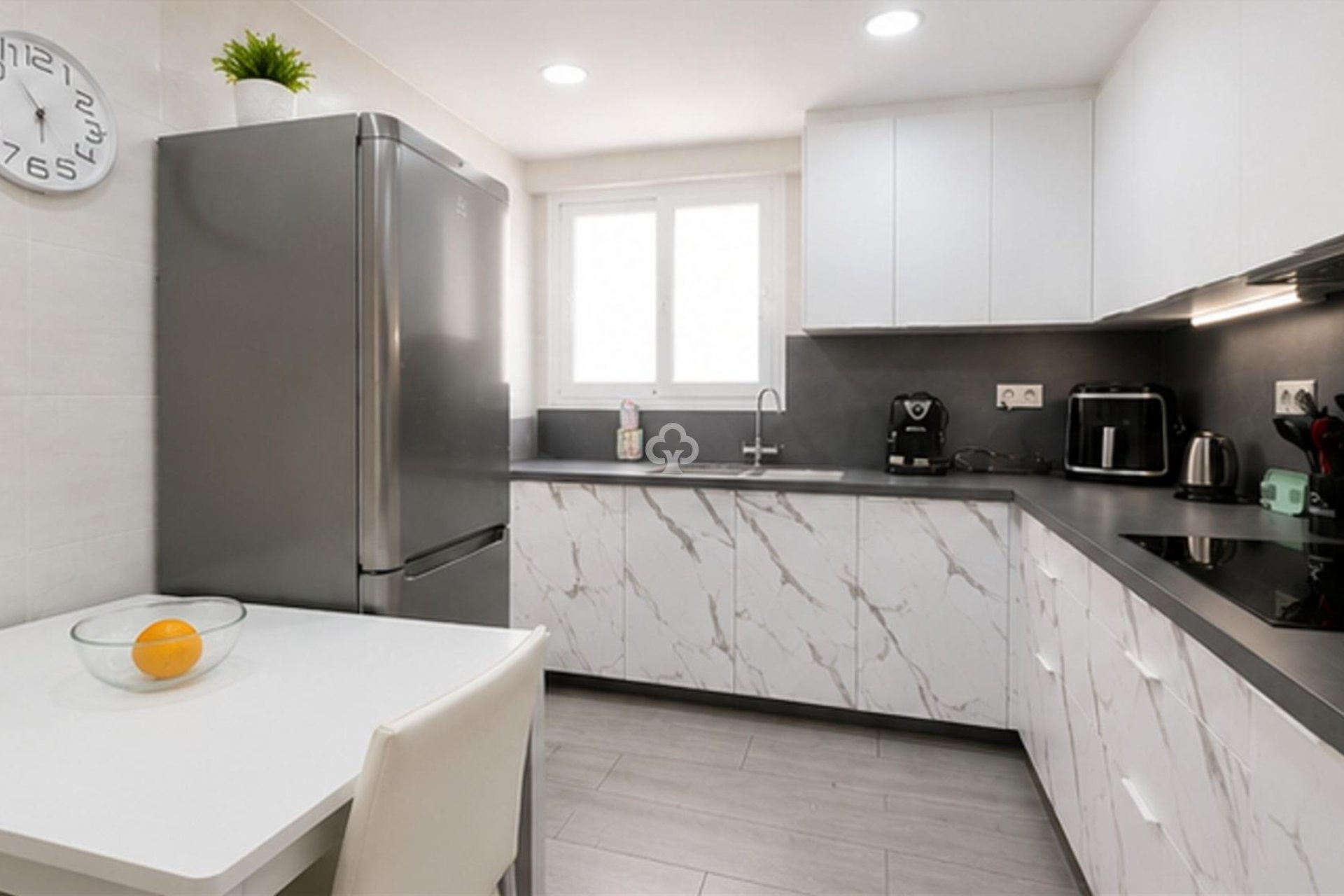 Resale - Apartament -
Fuengirola - Los Boliches
