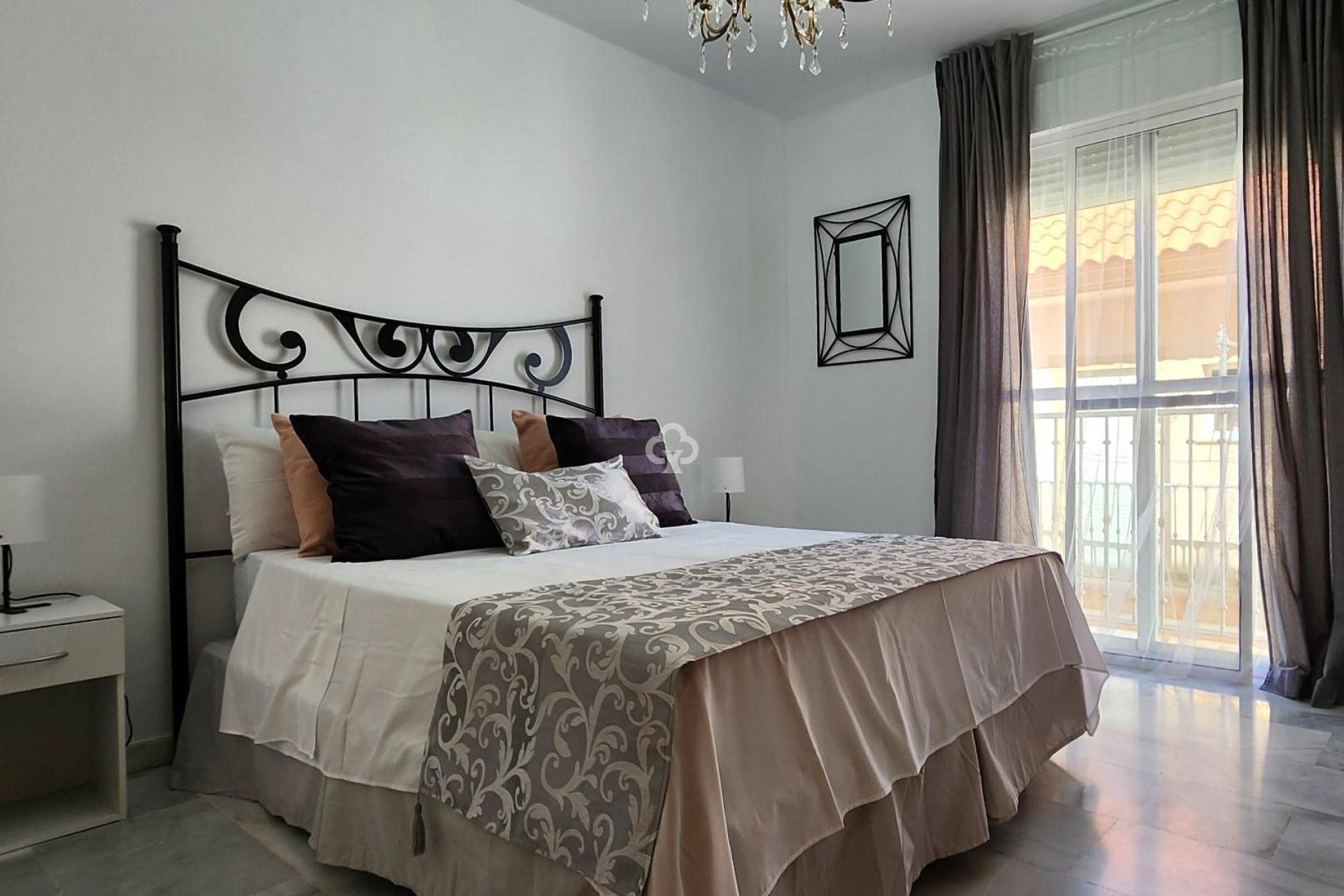 Resale - Apartament -
Fuengirola - Los Boliches