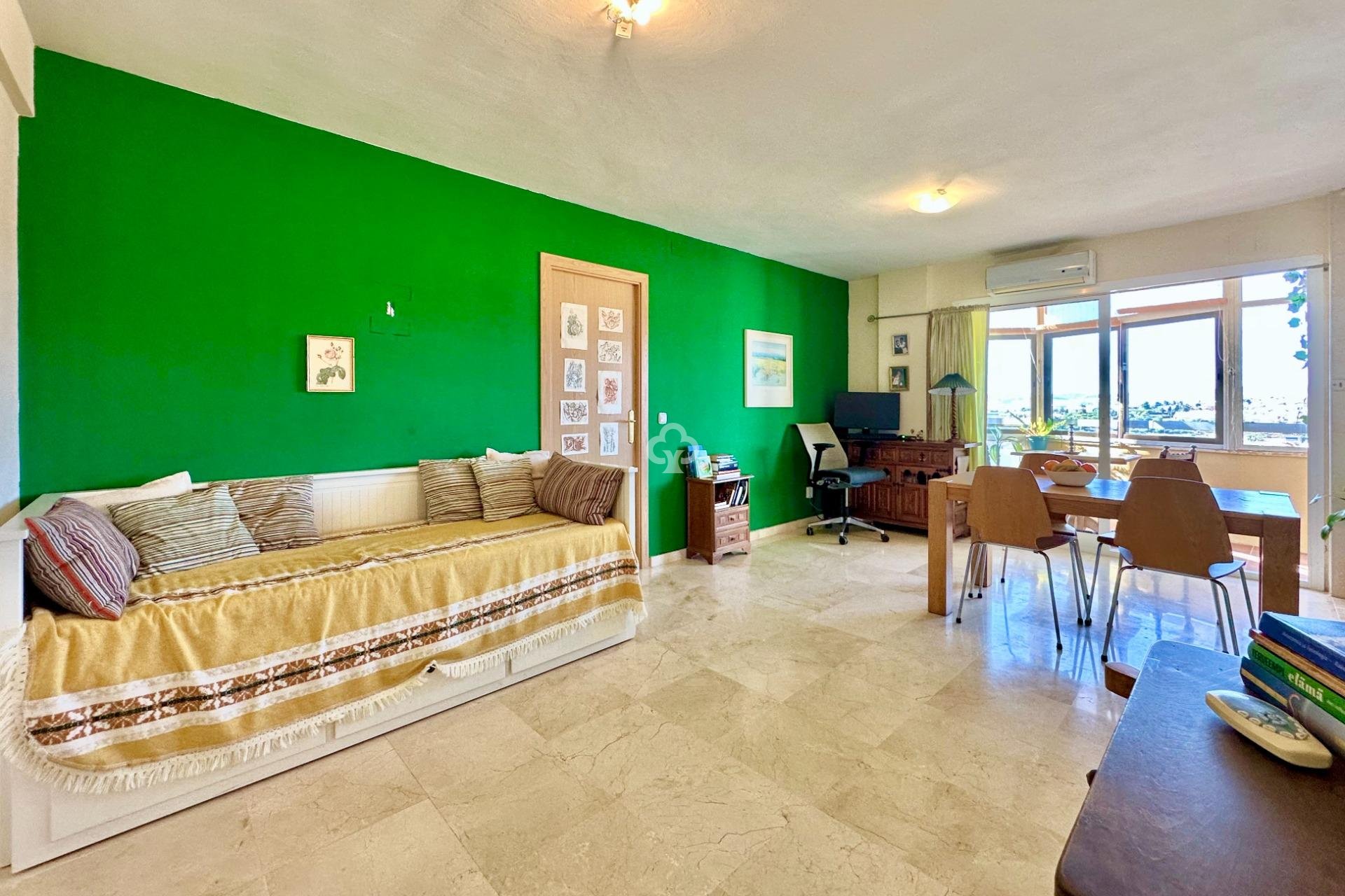 Resale - Apartament -
Fuengirola - Los Pacos