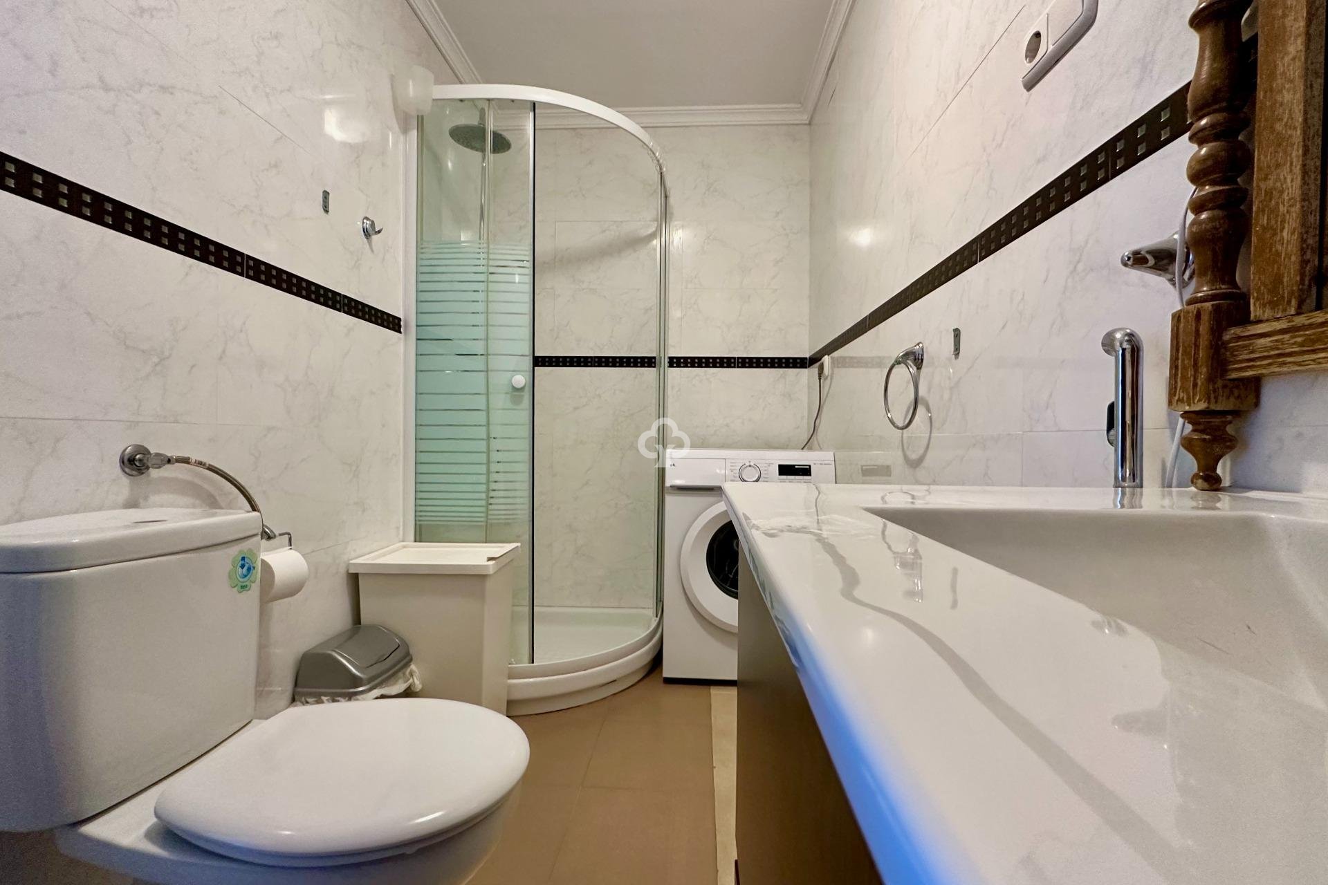 Resale - Apartament -
Fuengirola - Los Pacos