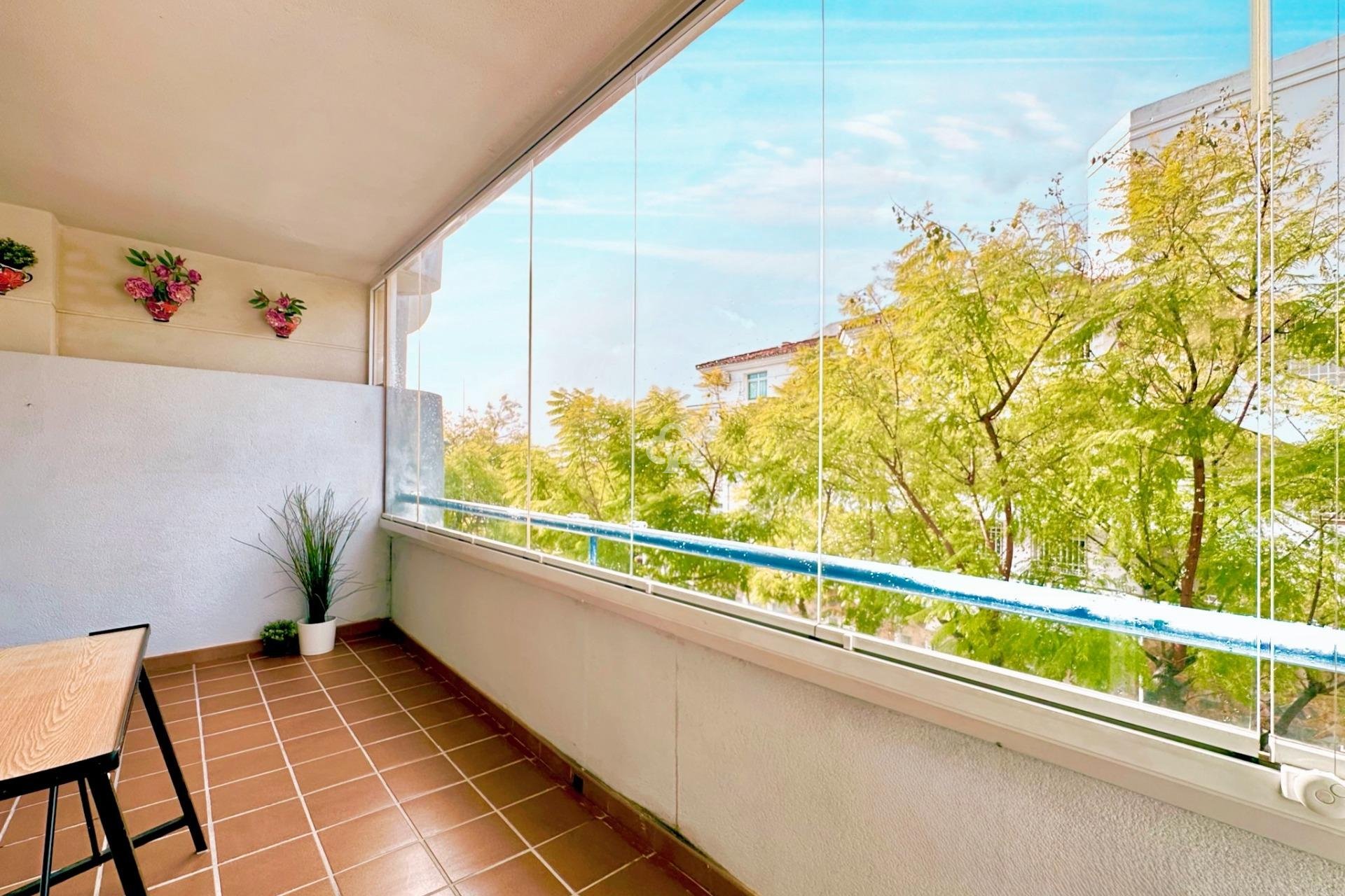 Resale - Apartament -
Fuengirola - Los Pacos