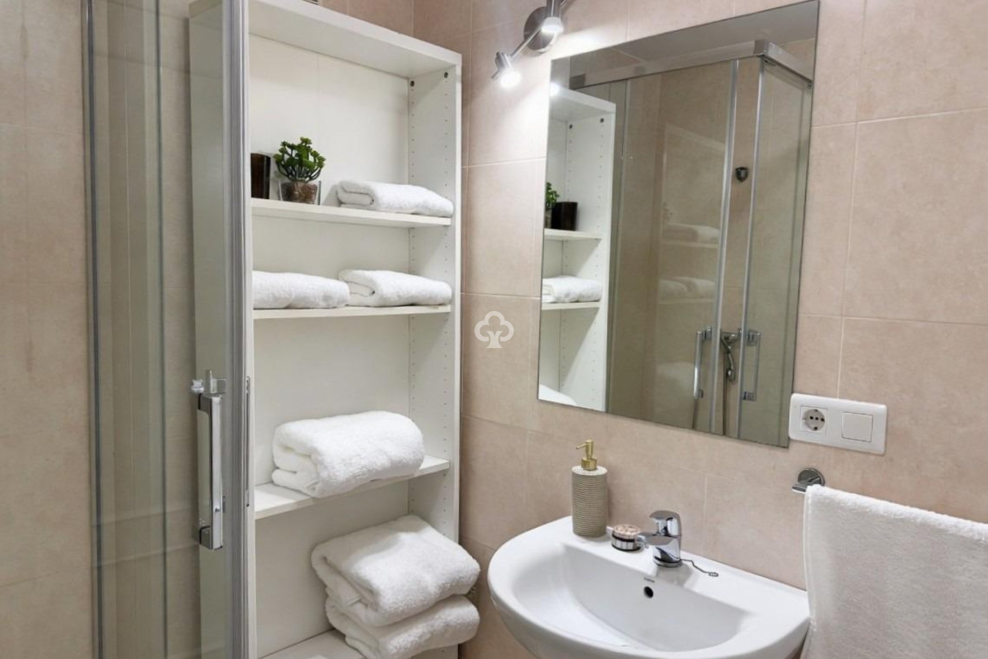 Resale - Apartament -
Fuengirola - Los Pacos