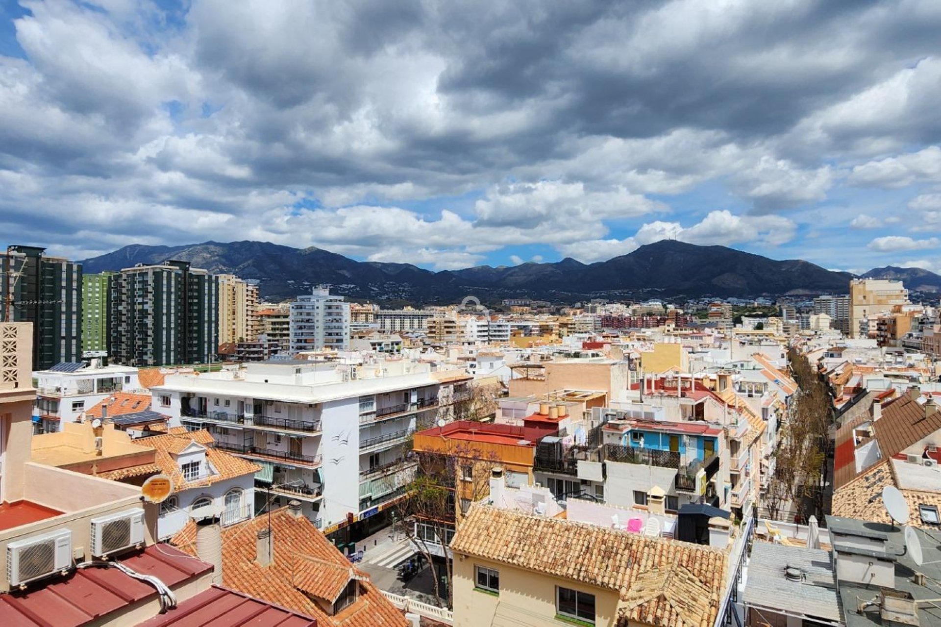 Resale - Apartament -
Fuengirola - Playa de los Boliches