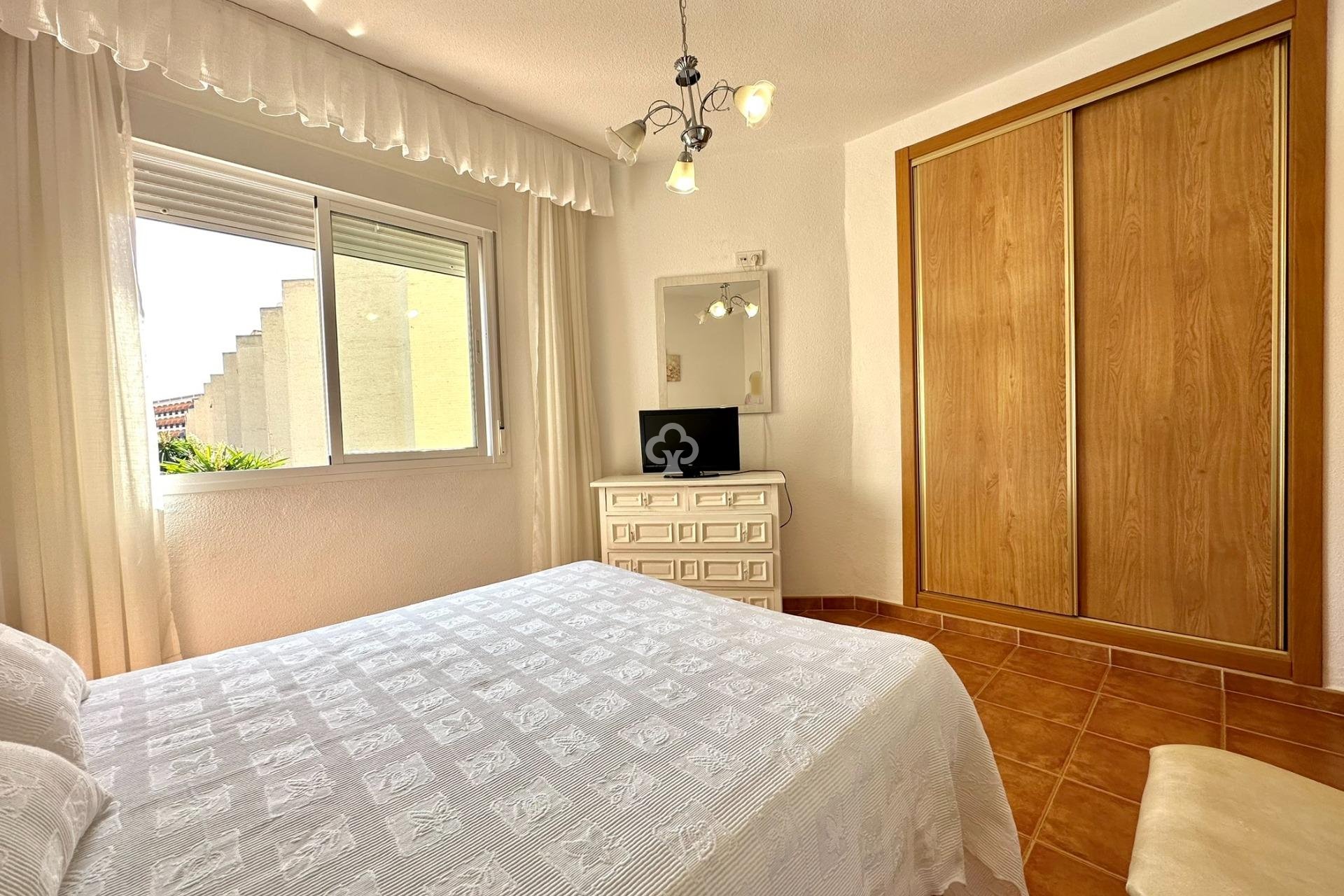 Resale - Apartament -
Fuengirola - Torreblanca del Sol