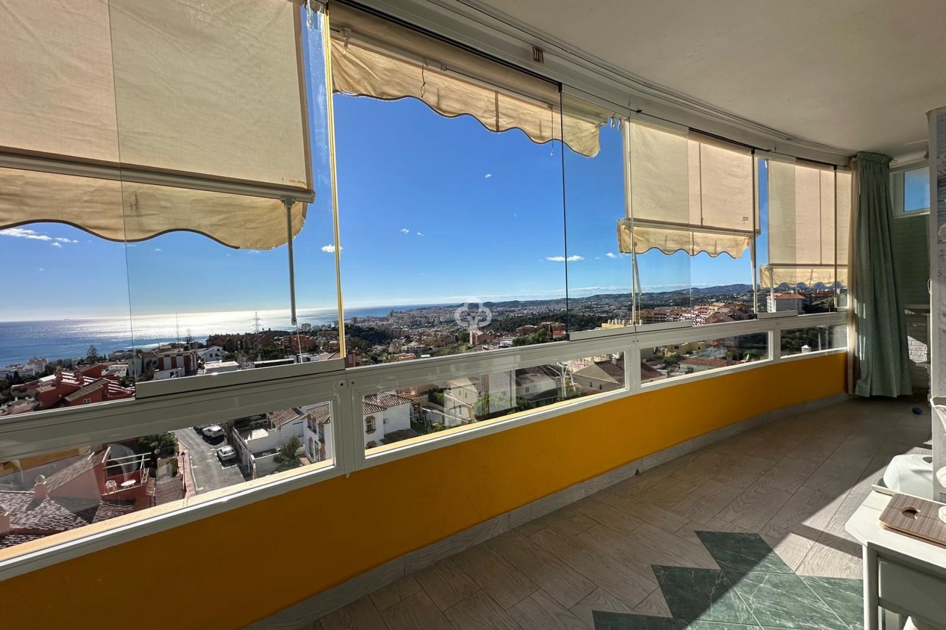 Resale - Apartament -
Fuengirola - Torreblanca del Sol