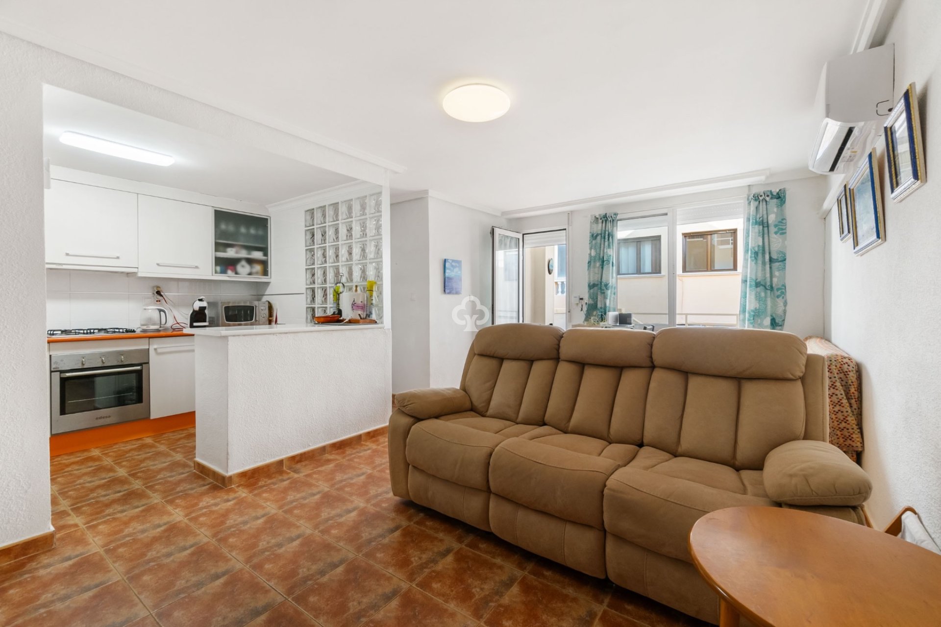 Resale - Apartament -
La Mata