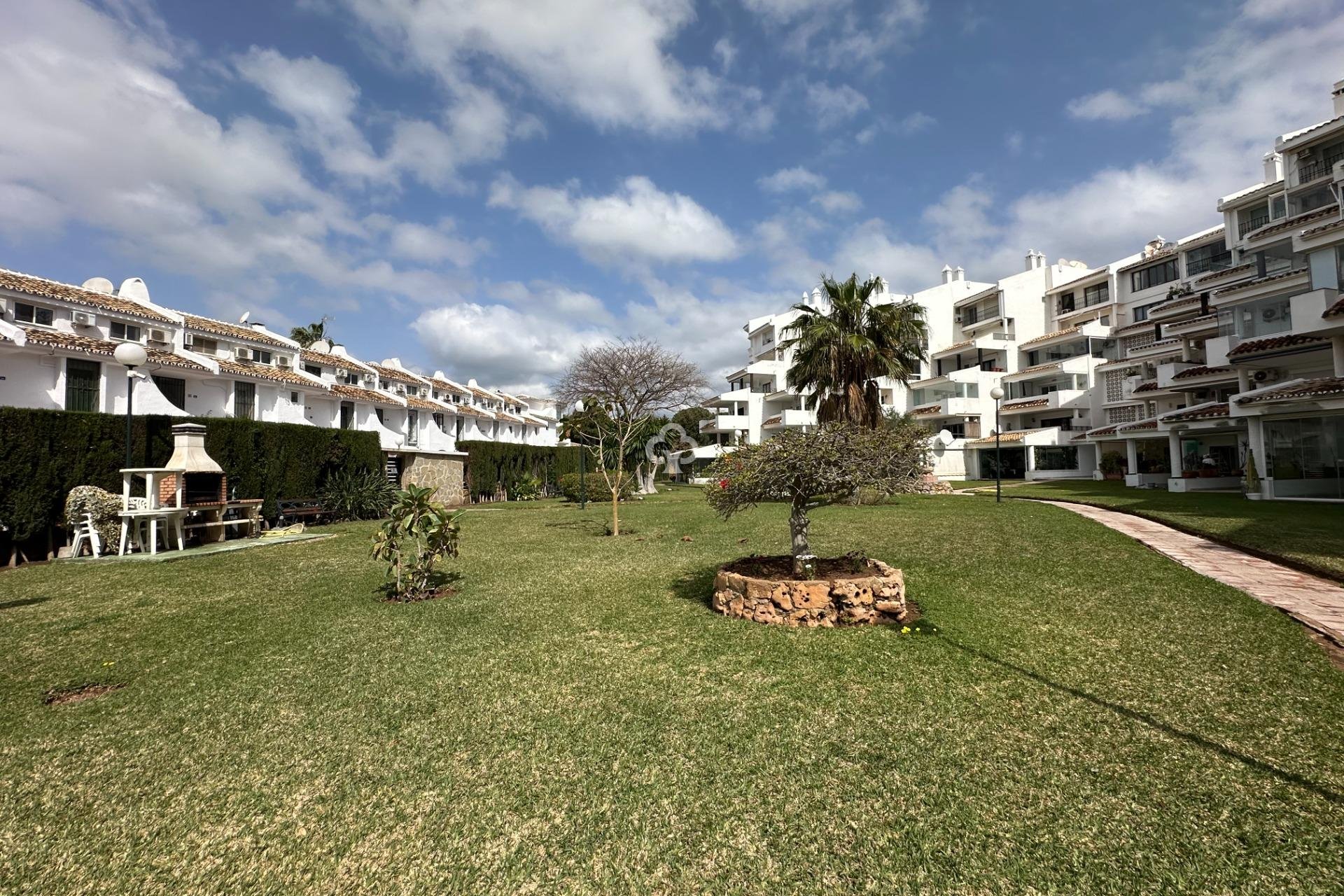 Resale - Apartament -
Mijas - Sitio de calahonda - atalaya