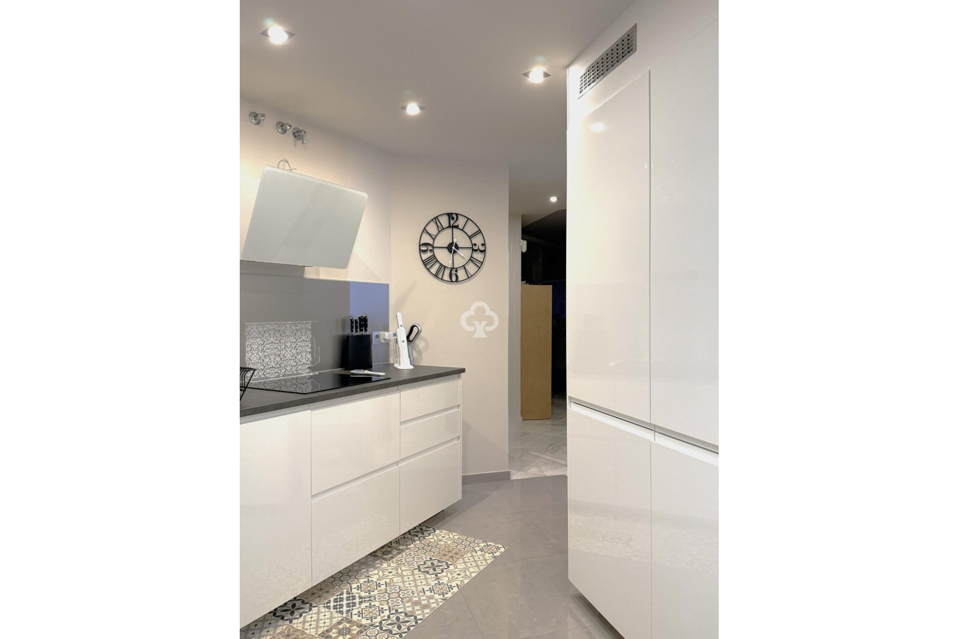 Resale - Apartament -
Mijas - Sitio de Calahonda