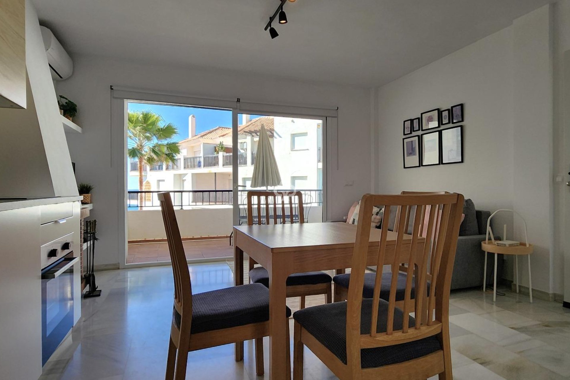Resale - Apartament -
Mijas - Sitio de Calahonda