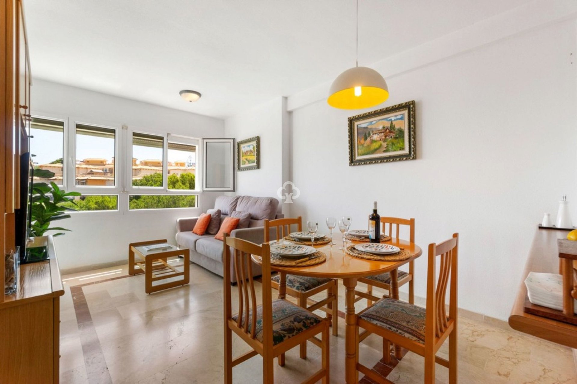 Resale - Apartament -
Orihuela Costa - Dehesa de campoamor