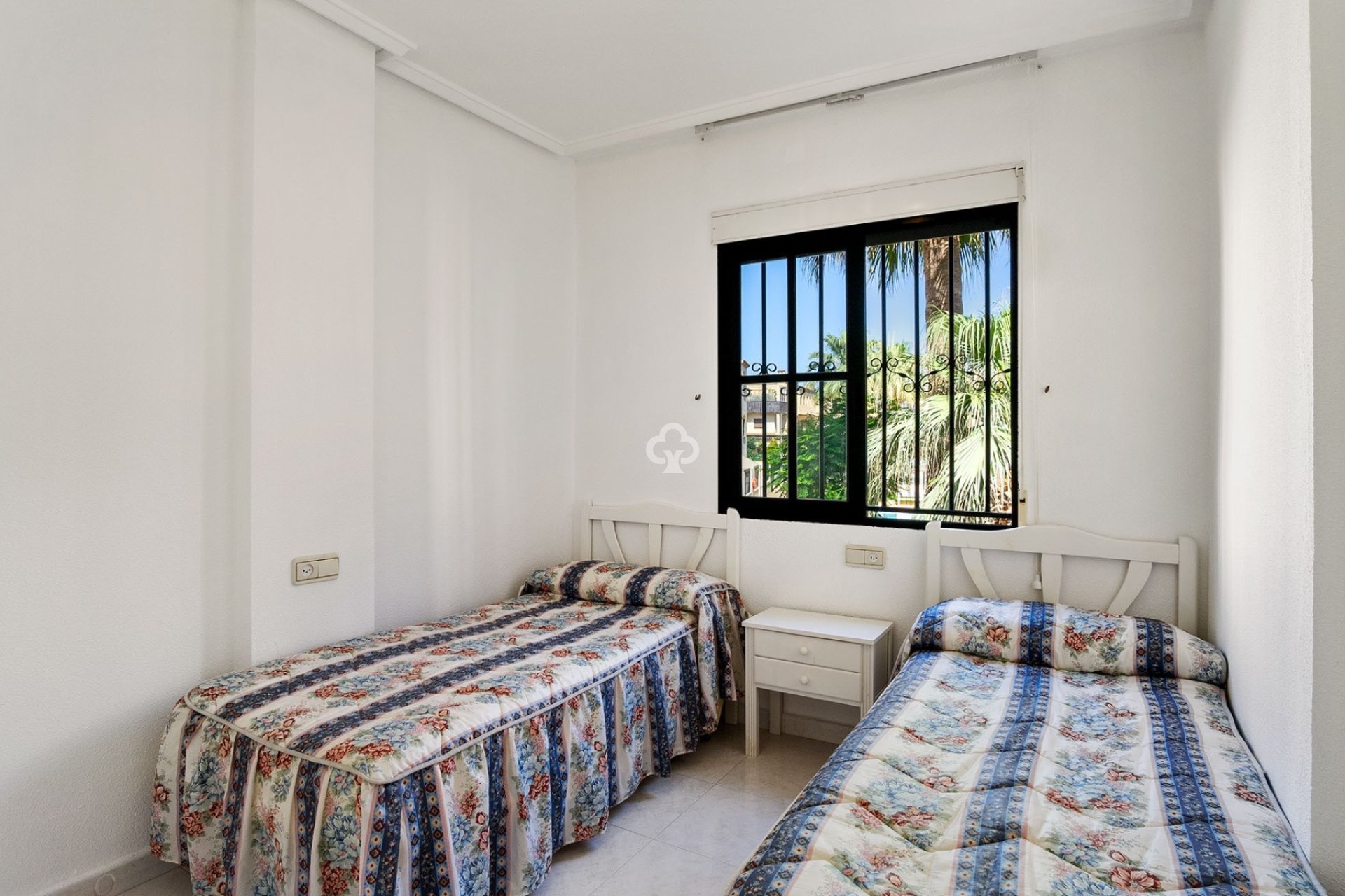 Resale - Apartament -
Orihuela Costa - Punta Prima