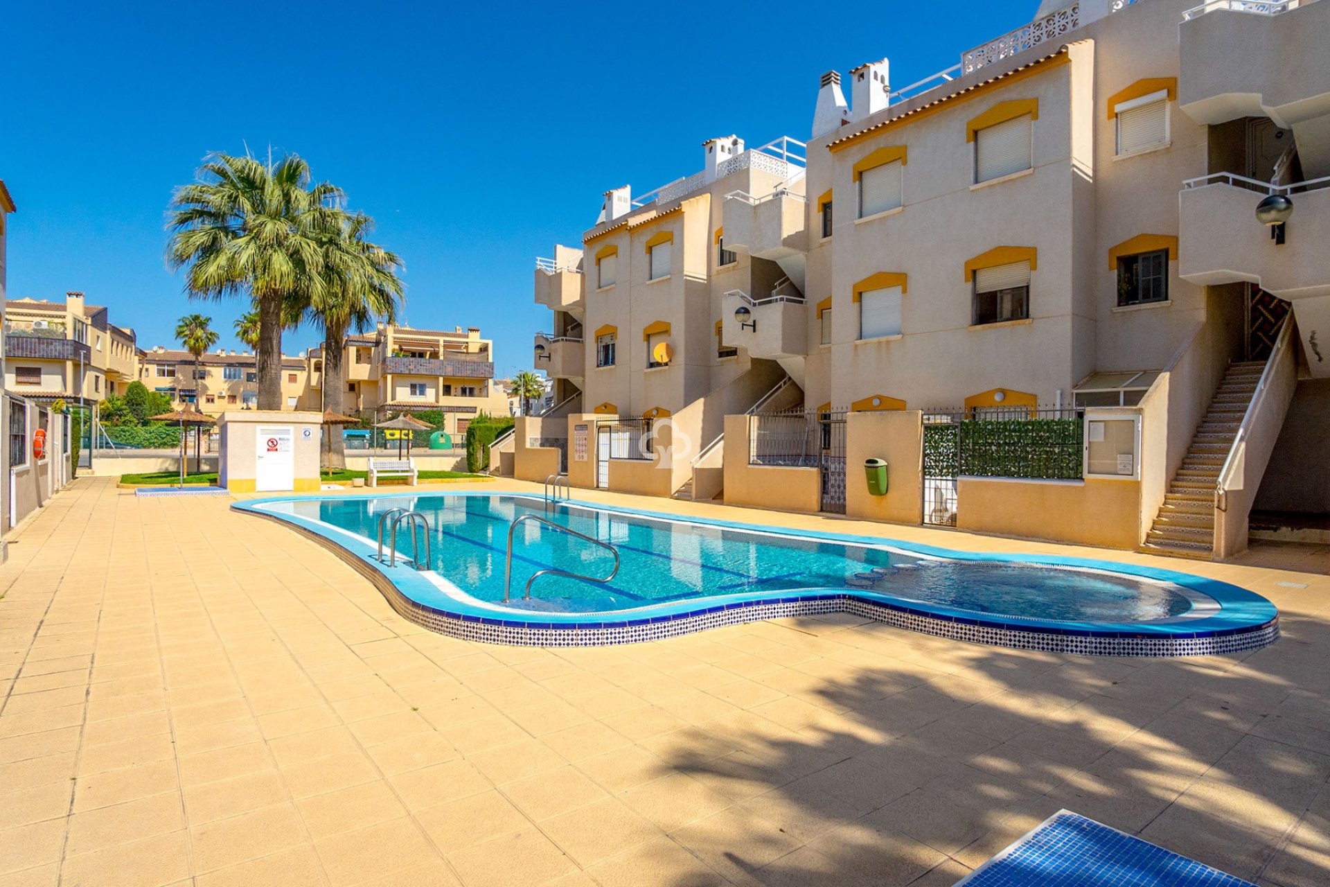 Resale - Apartament -
Orihuela Costa - Punta Prima