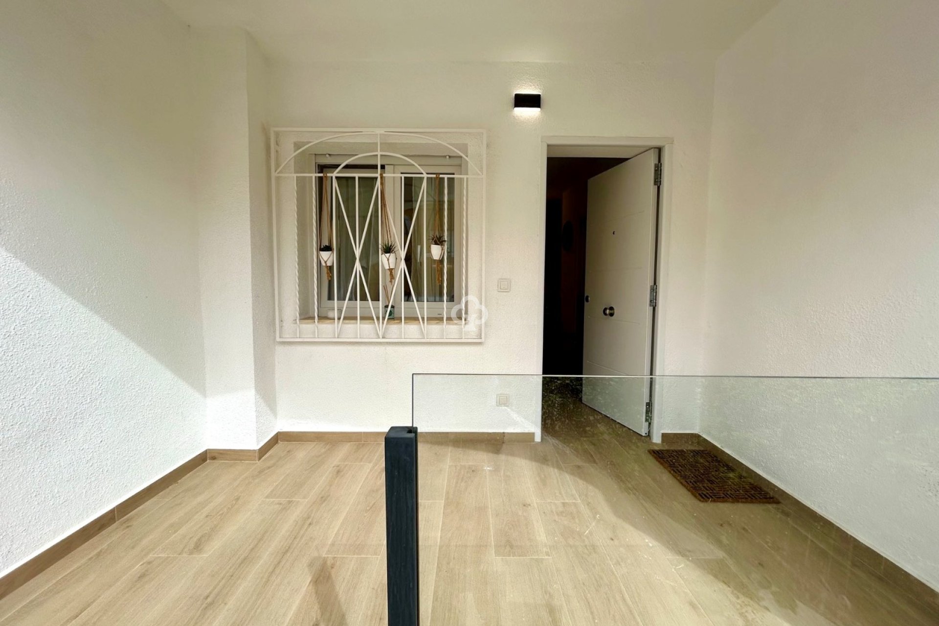 Resale - Apartament -
San Miguel de Salinas