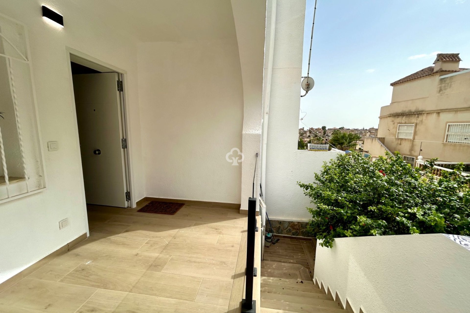 Resale - Apartament -
San Miguel de Salinas