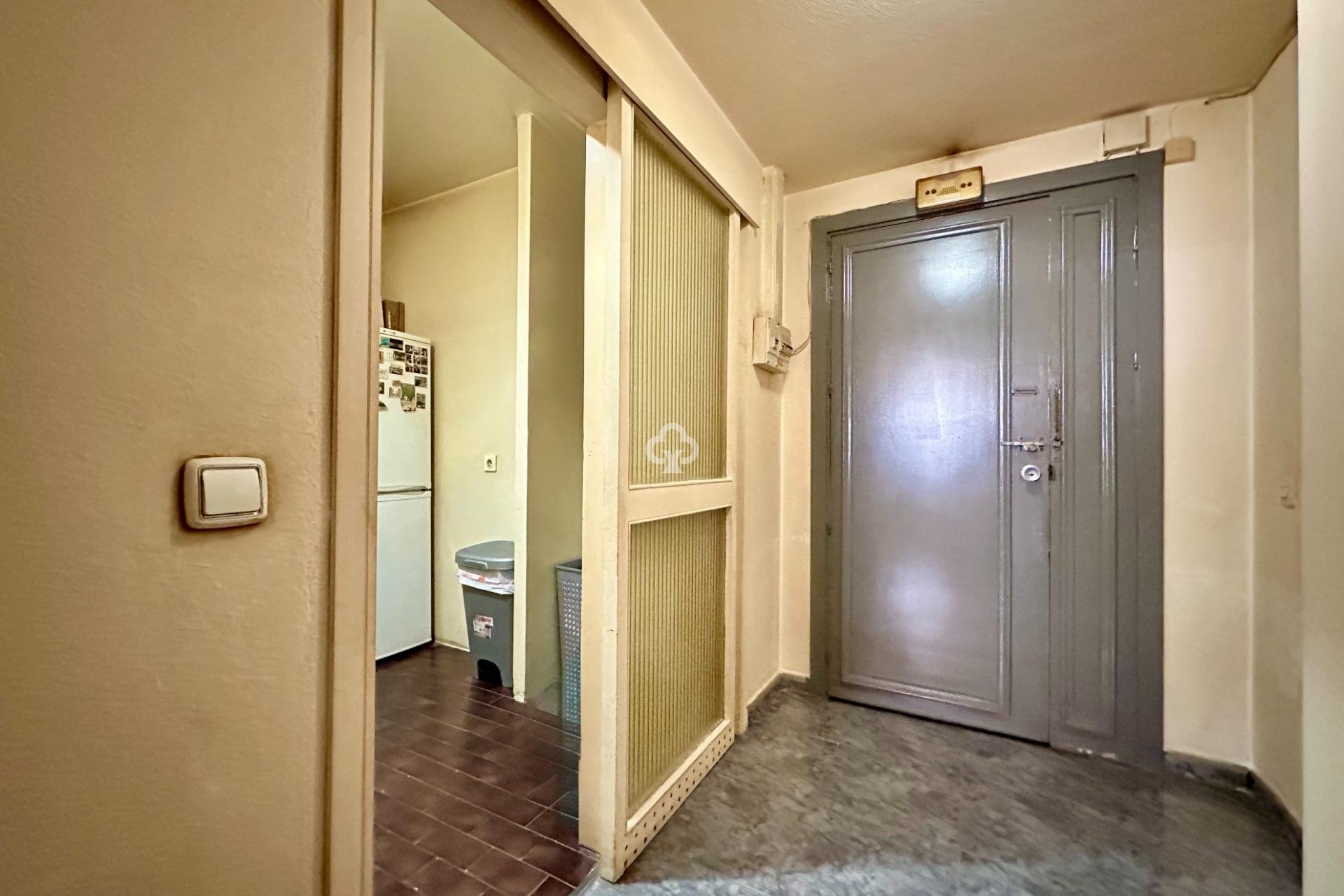 Resale - Apartament -
Torremolinos - Centro