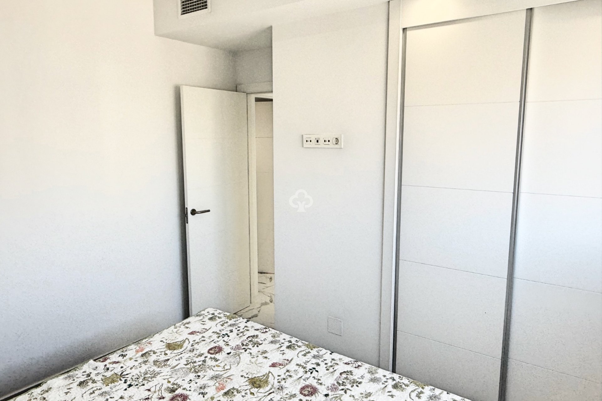 Resale - Apartament -
Torrevieja - Nueva Torrevieja - Aguas Nuevas