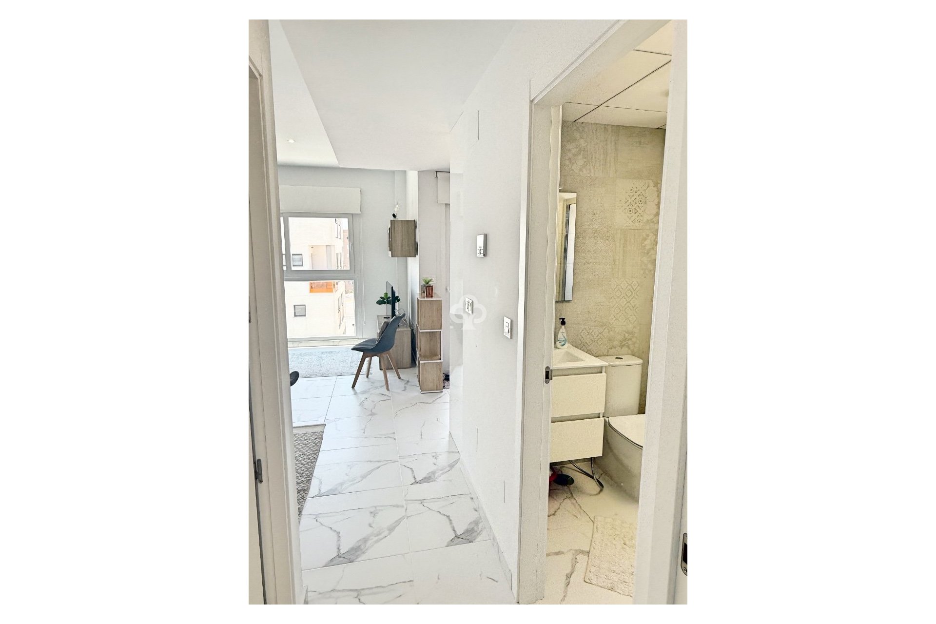 Resale - Apartament -
Torrevieja - Nueva Torrevieja - Aguas Nuevas