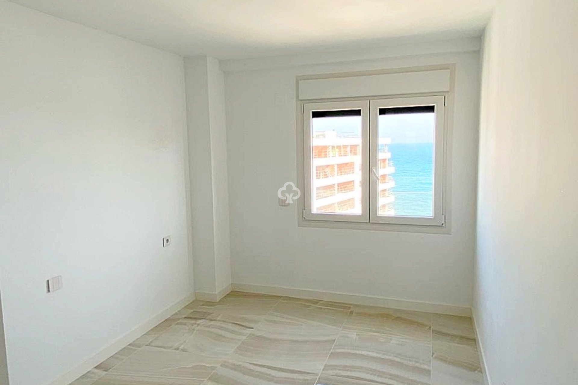 Resale - Apartment / flat -
Orihuela Costa - Punta Prima