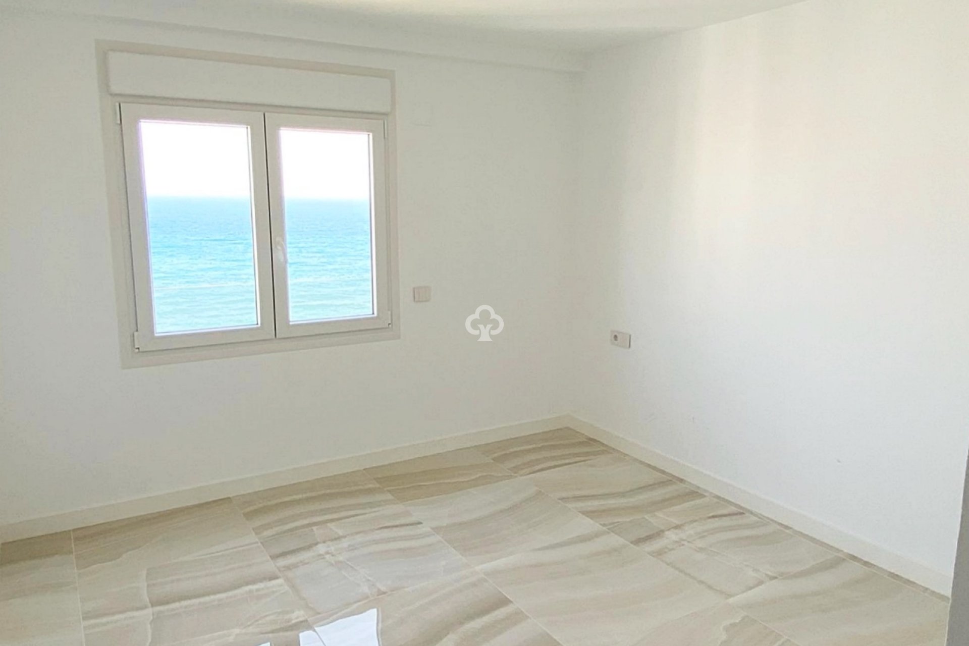 Resale - Apartment / flat -
Orihuela Costa - Punta Prima