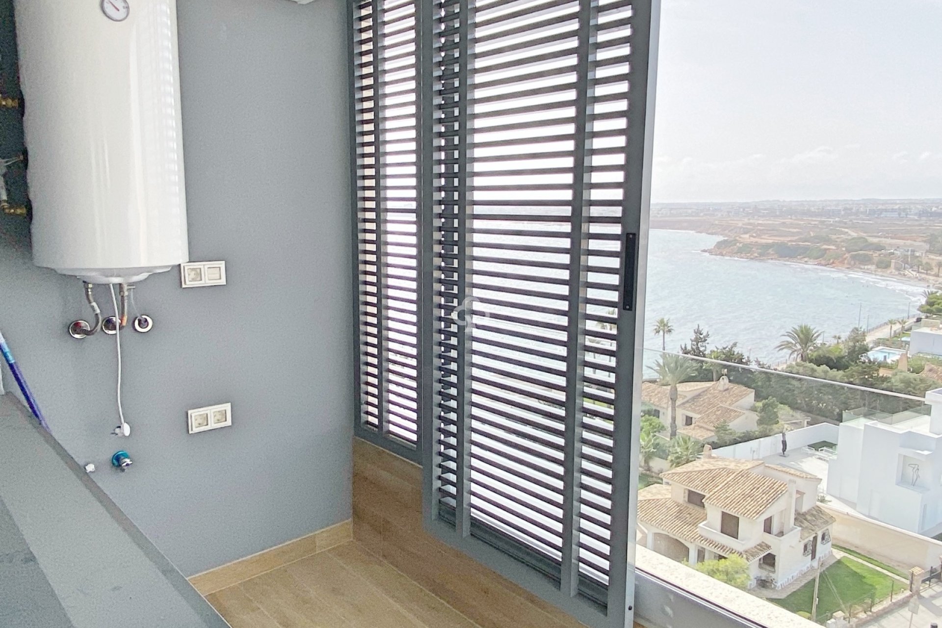 Resale - Apartment / flat -
Orihuela Costa - Punta Prima