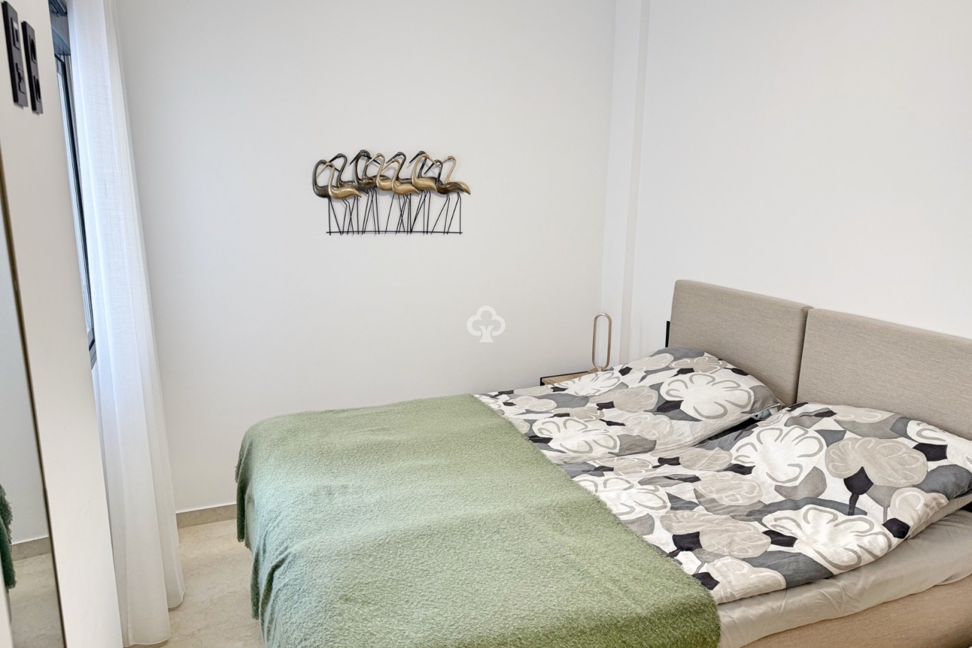 Resale - Apartment / flat -
Torrevieja - Centro