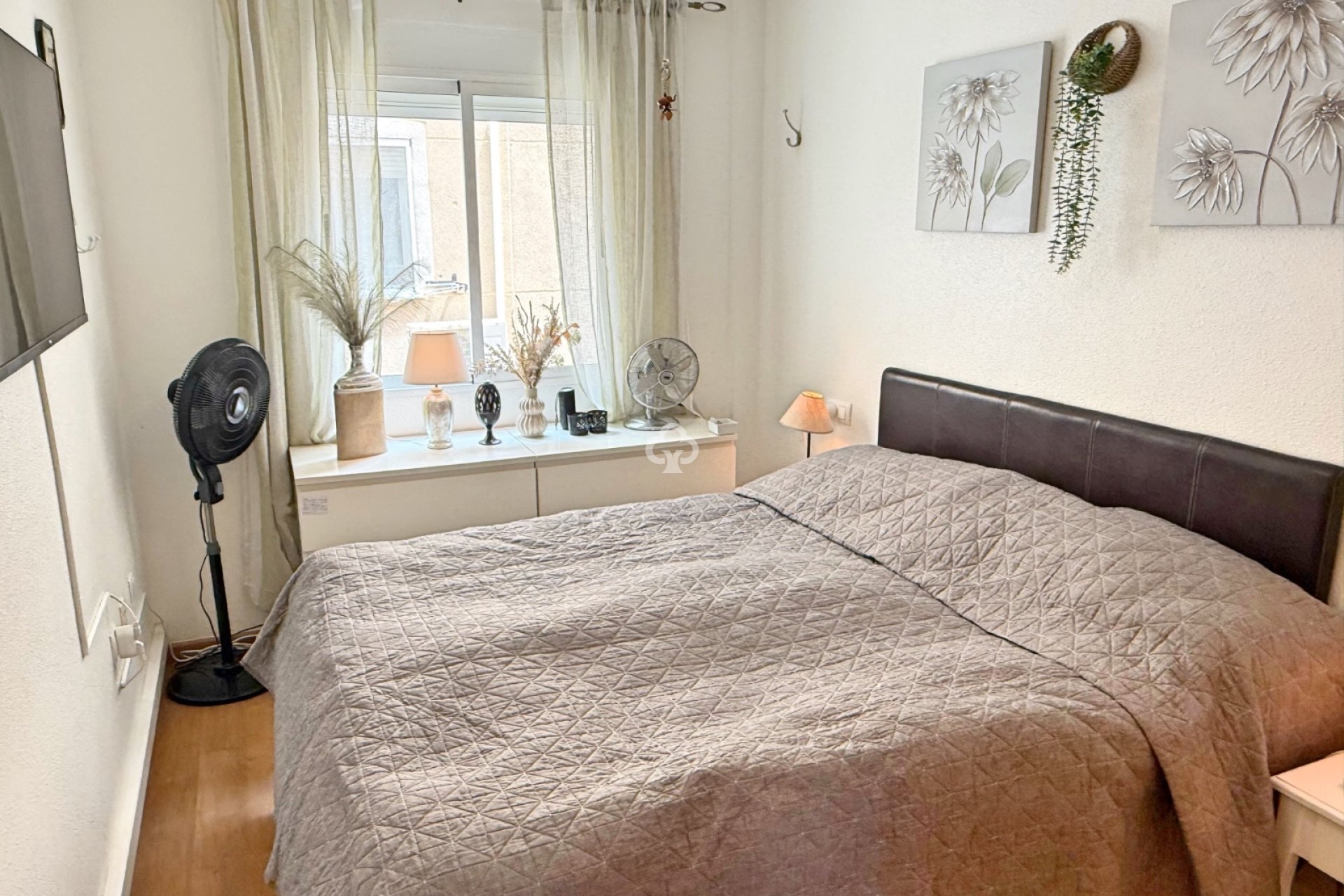 Resale - Apartment / flat -
Torrevieja - El Acequión - Los Náufragos